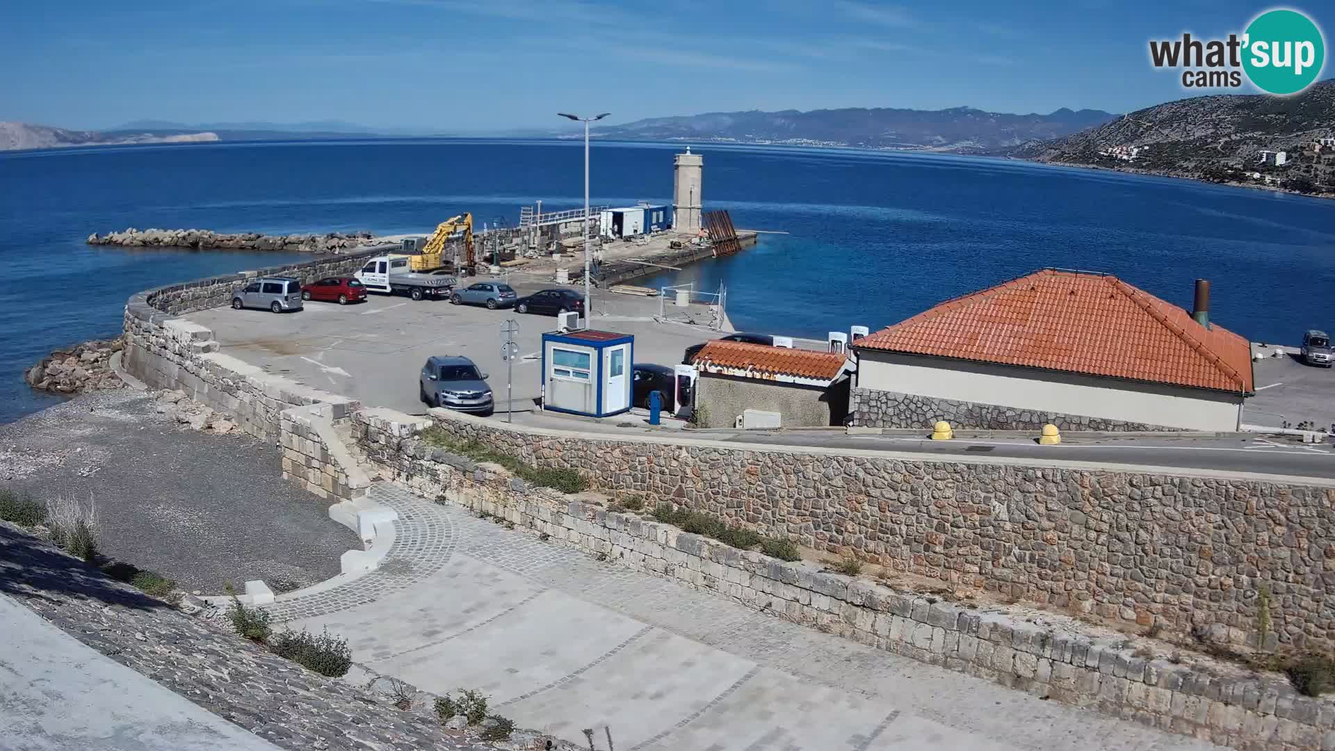 Webcam Porto di Segna – Frangiflutti e Faro in diretta