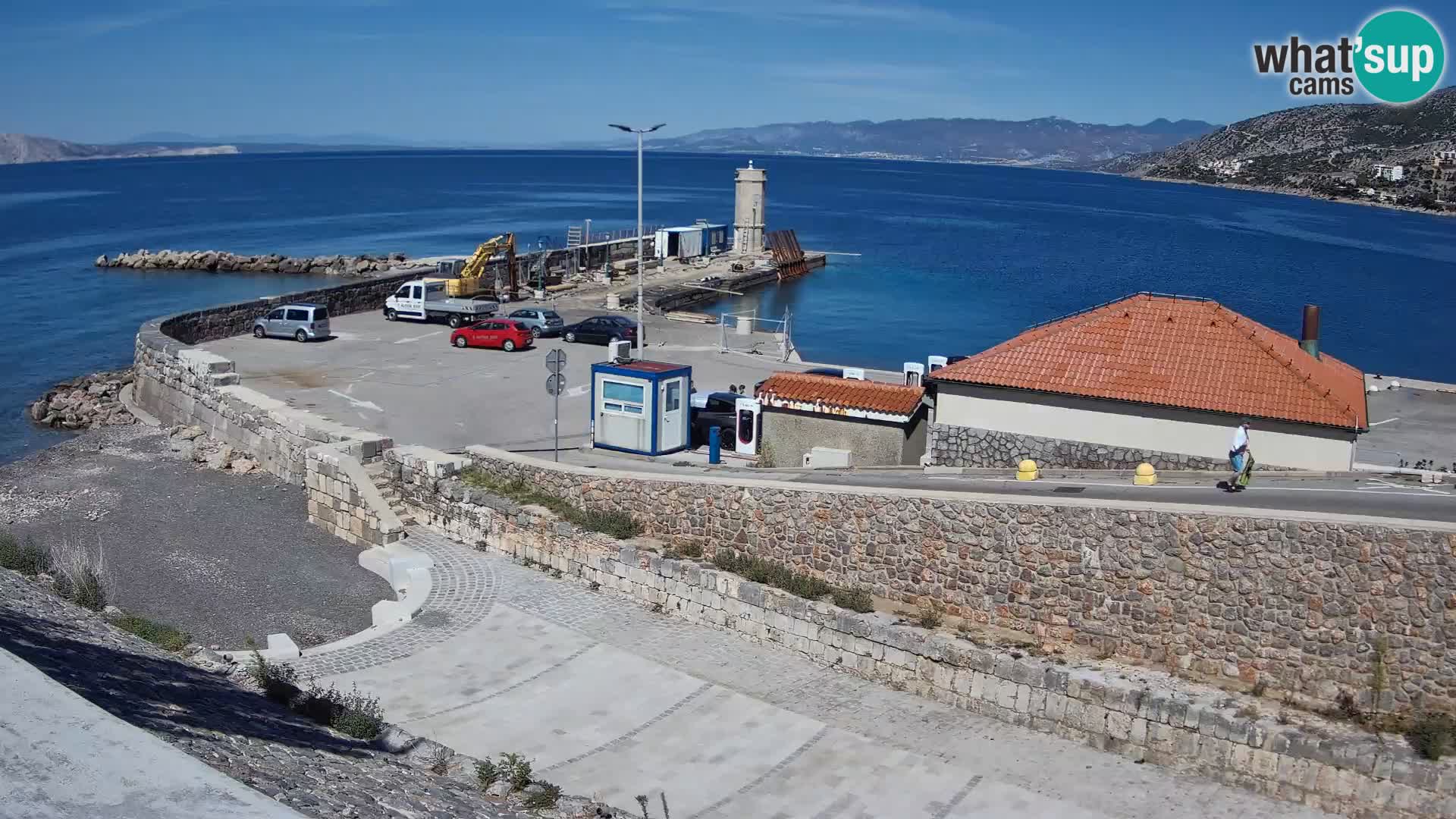 Webcam puerto de Senj – Rompeolas y faro en directo