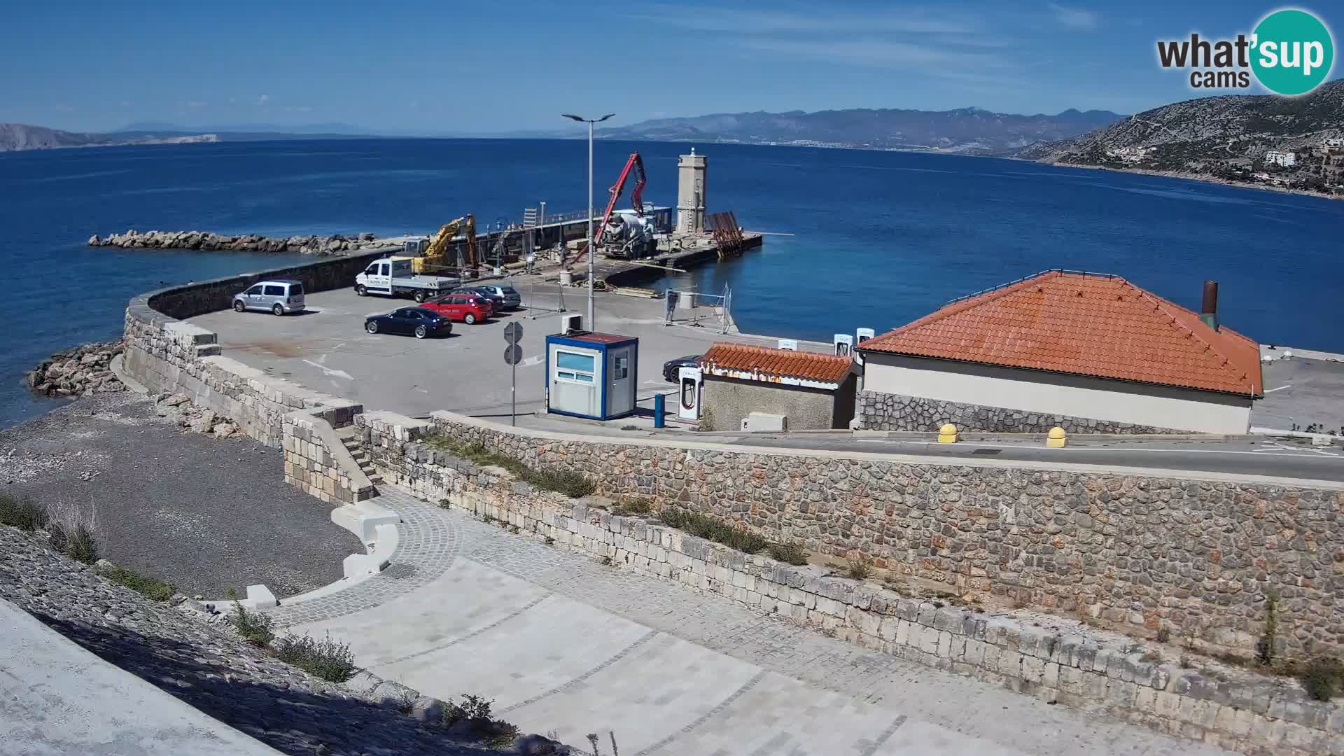 Webcam puerto de Senj – Rompeolas y faro en directo