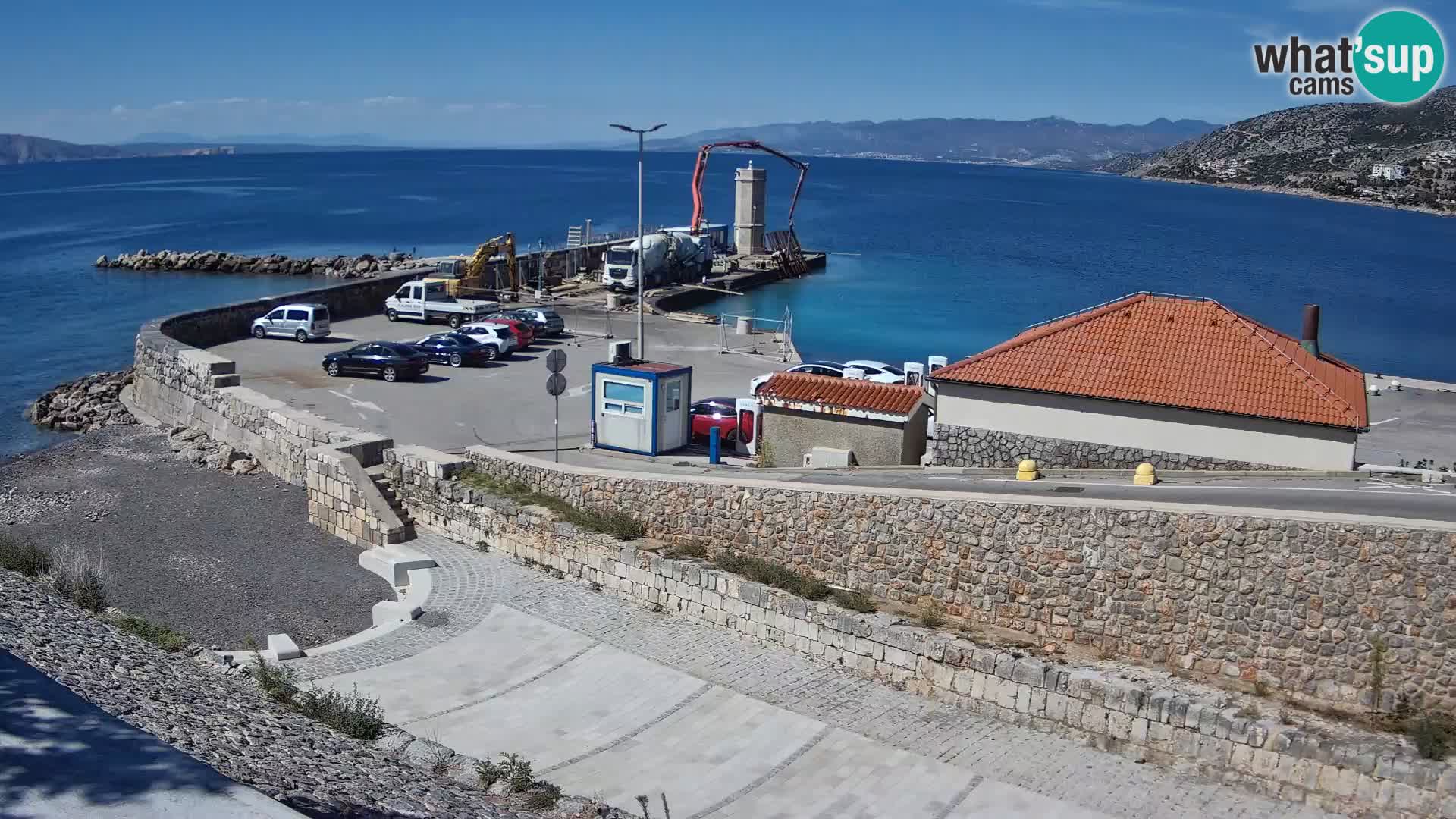 Webcam Porto di Segna – Frangiflutti e Faro in diretta