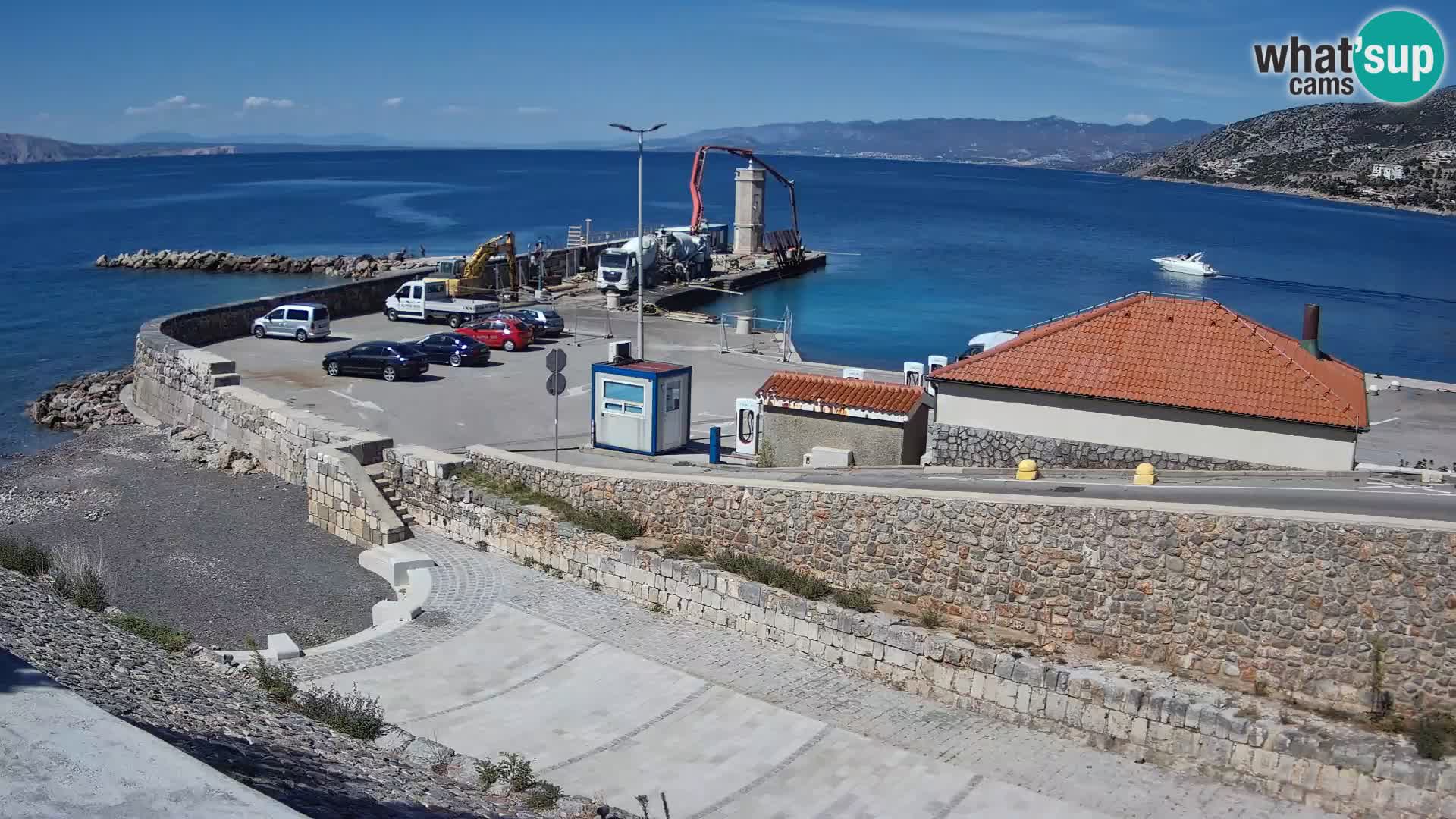 Webcam Porto di Segna – Frangiflutti e Faro in diretta
