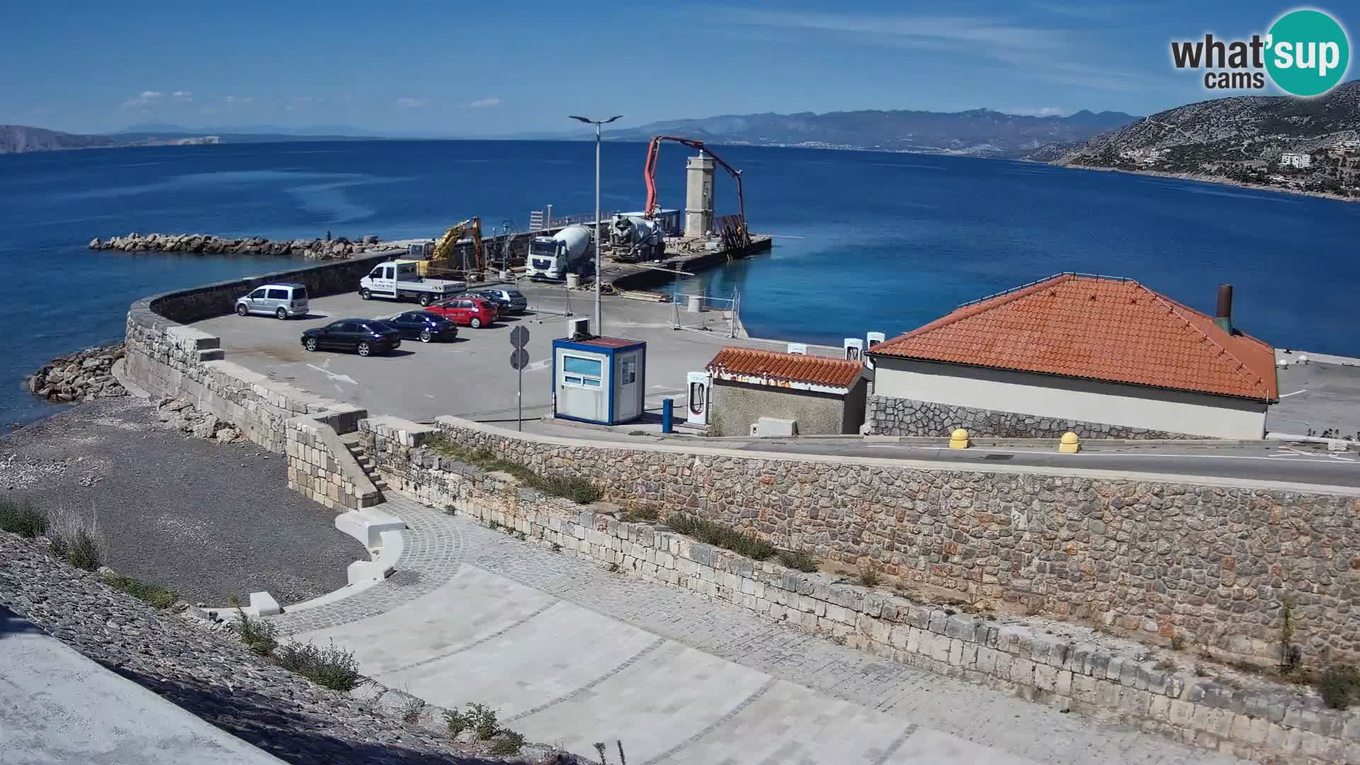 Webcam Porto di Segna – Frangiflutti e Faro in diretta