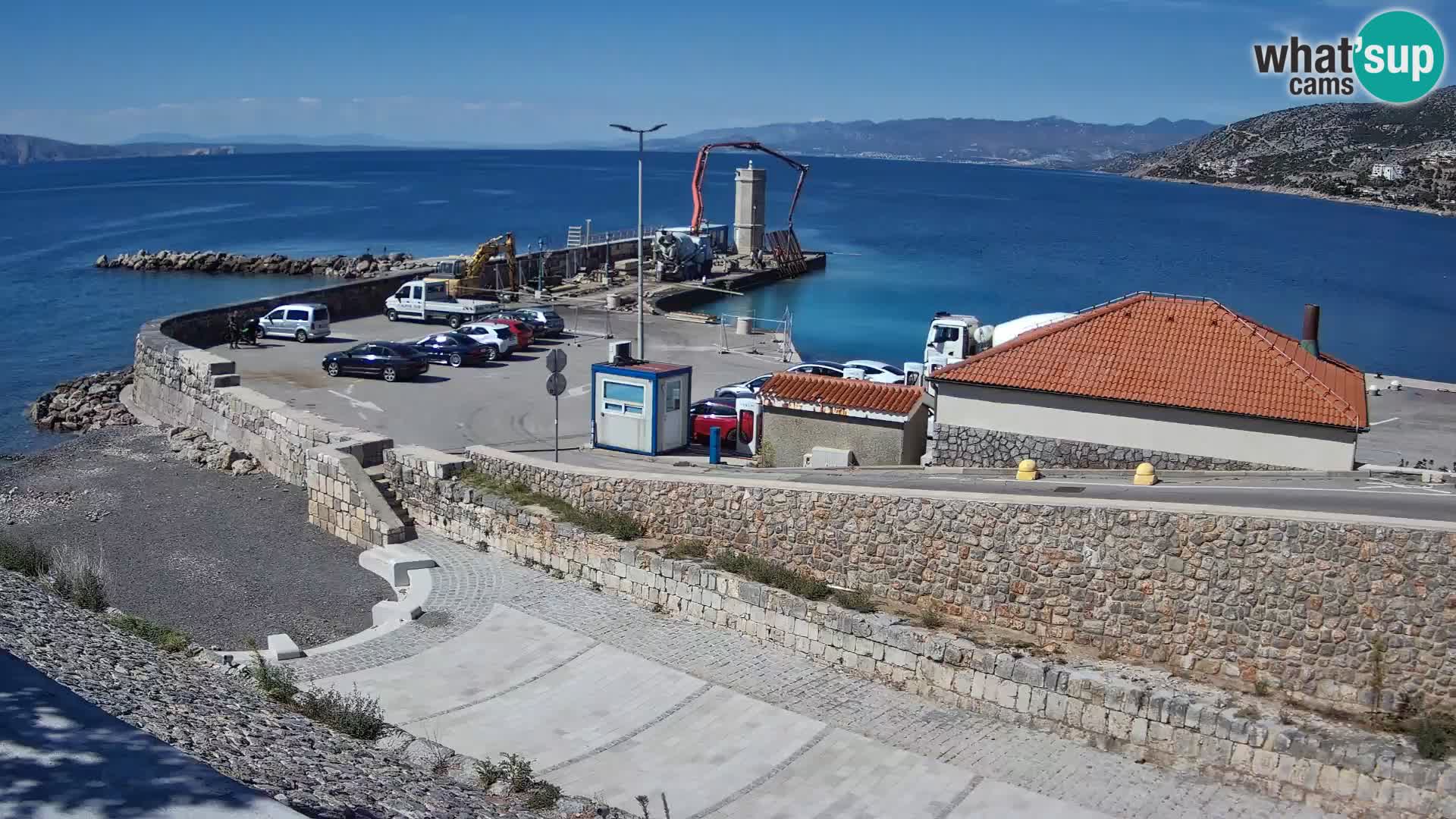 Webcam puerto de Senj – Rompeolas y faro en directo