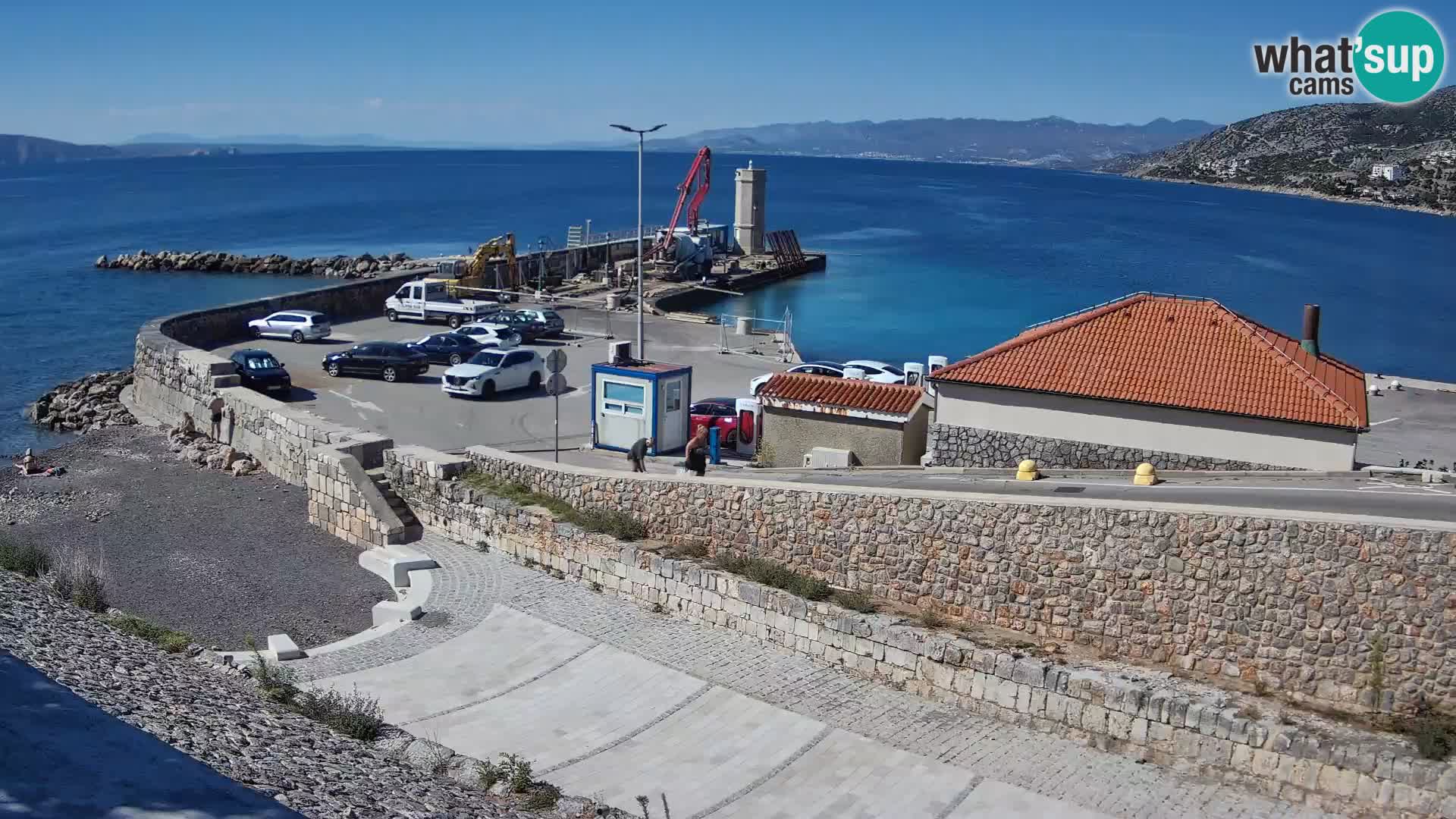 Senj Hafen Webcam – Wellenbrecher & Leuchtturm Liveblick