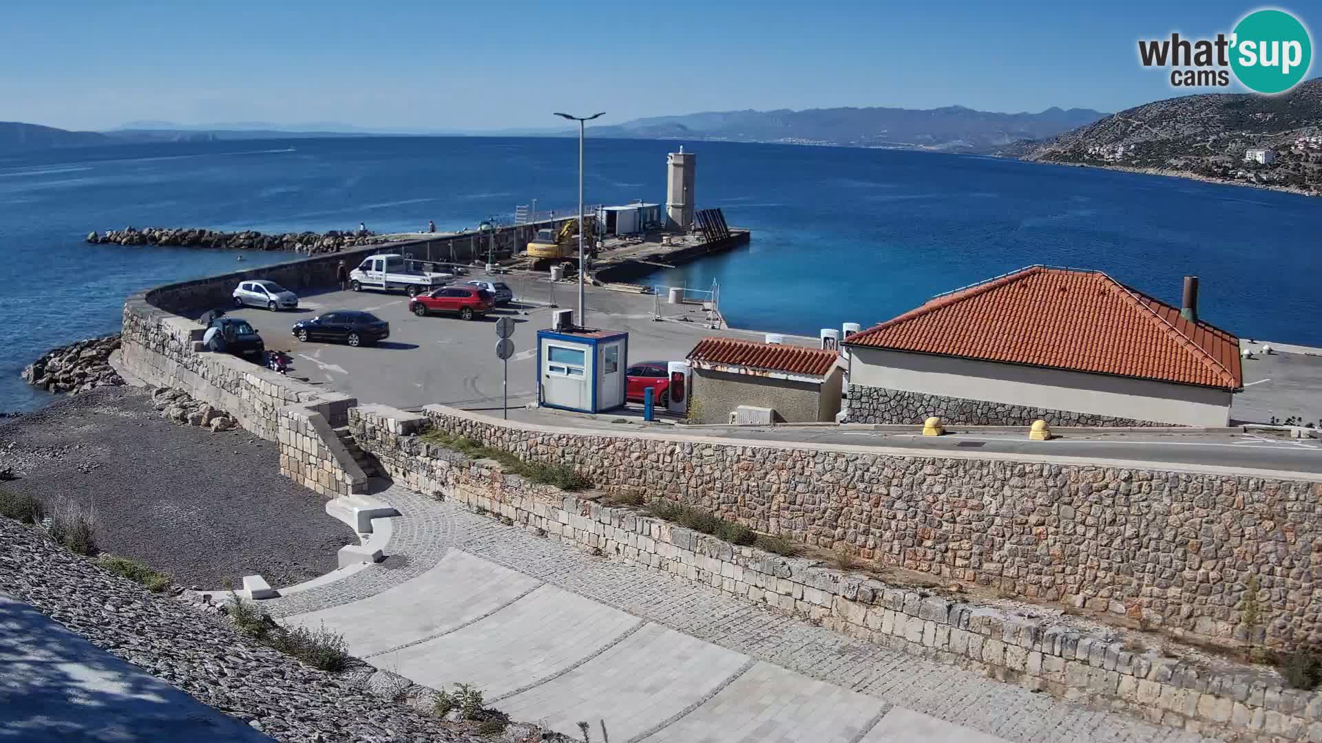 Web kamera Senj luka – Lukobran i svjetionik uživo