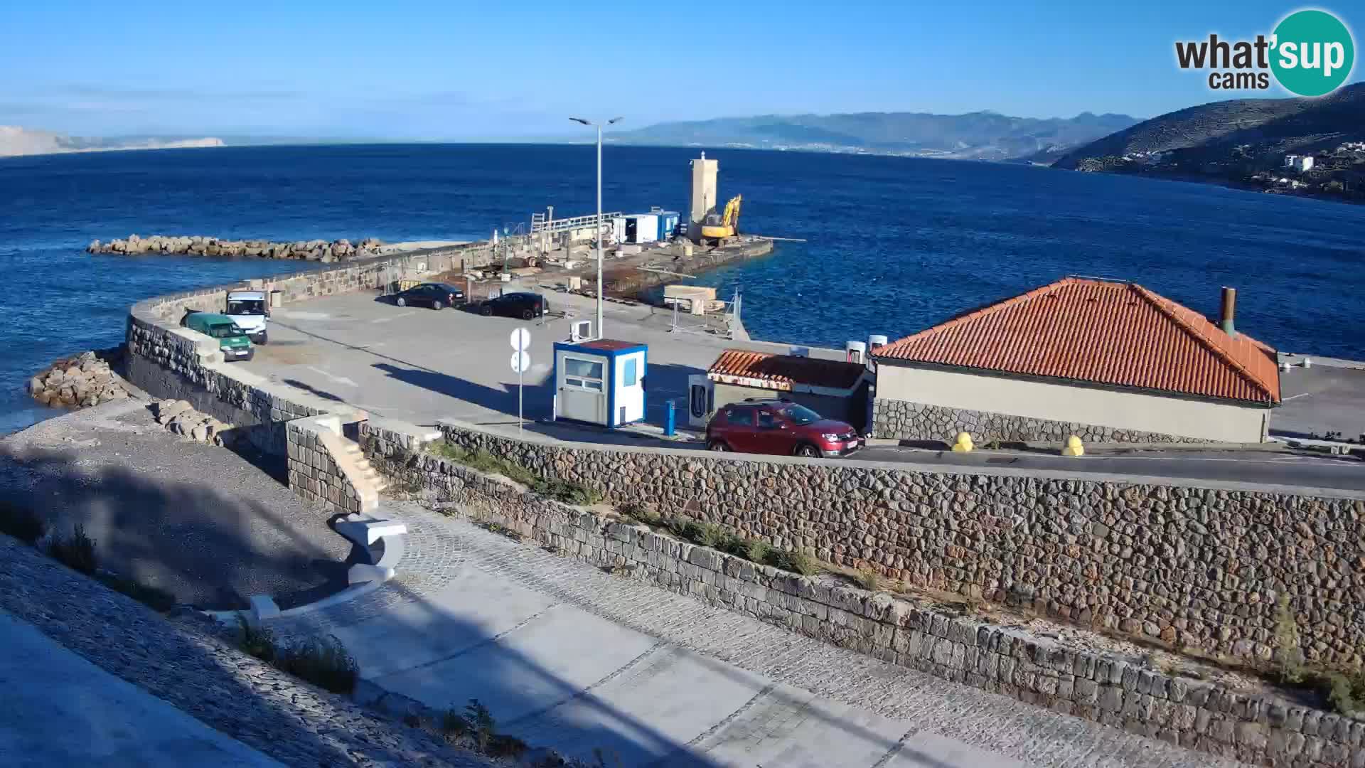 Senj Hafen Webcam – Wellenbrecher & Leuchtturm Liveblick