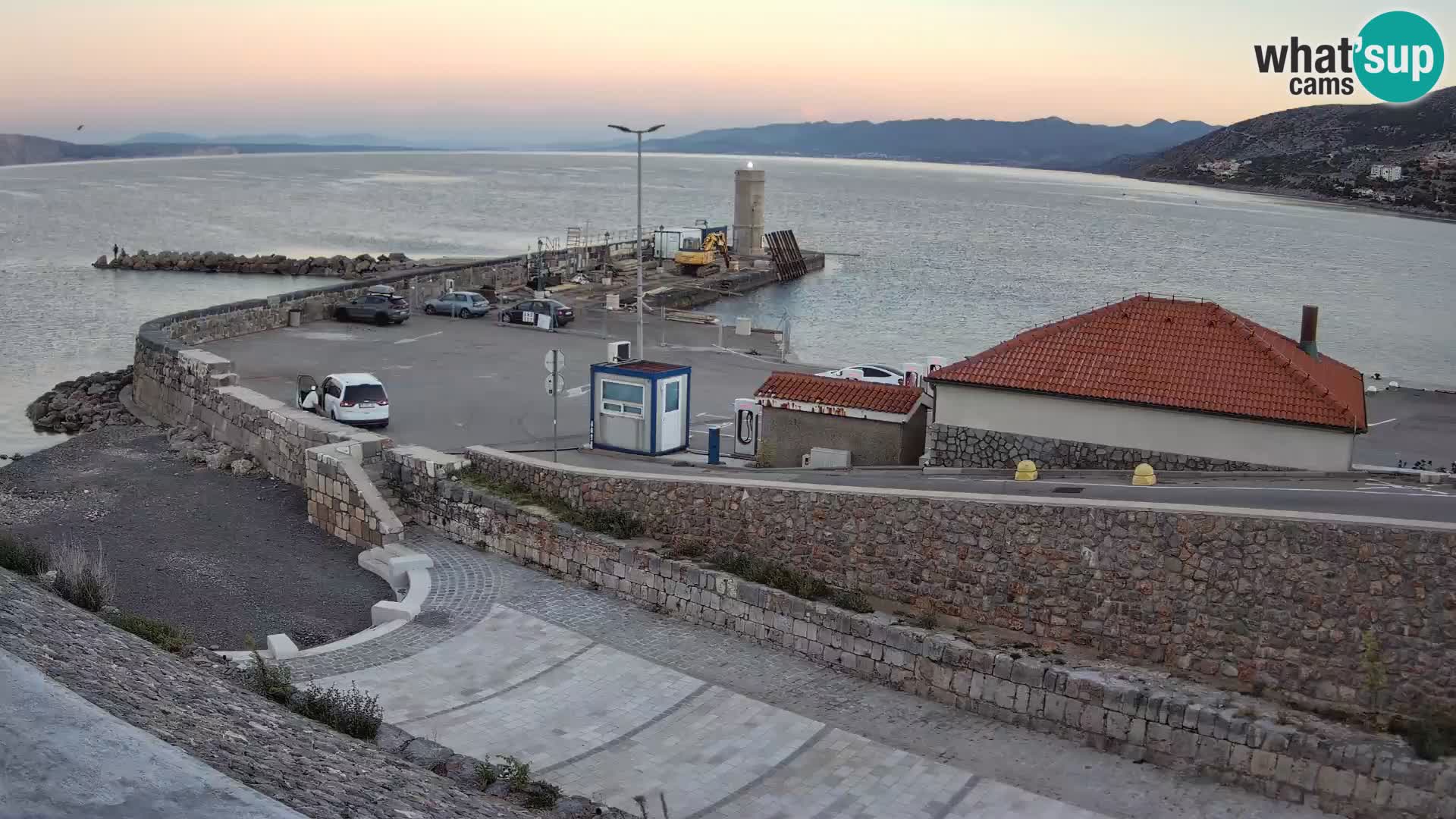 Senj Harbour Webcam – Breakwater & Lighthouse Live View