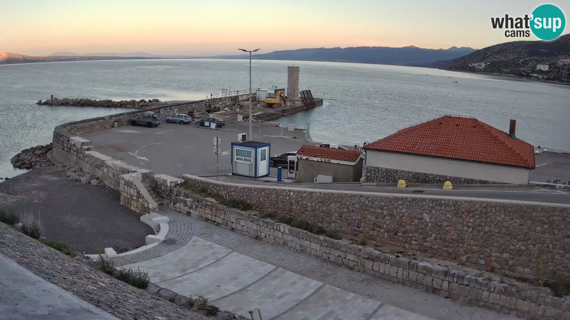 Senj Harbour Webcam – Breakwater & Lighthouse Live View