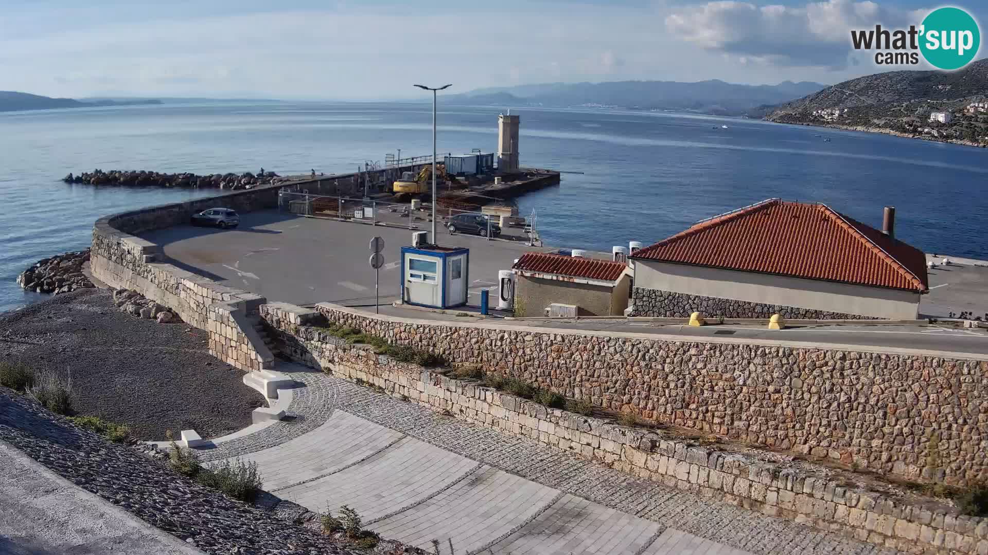Senj Hafen Webcam – Wellenbrecher & Leuchtturm Liveblick