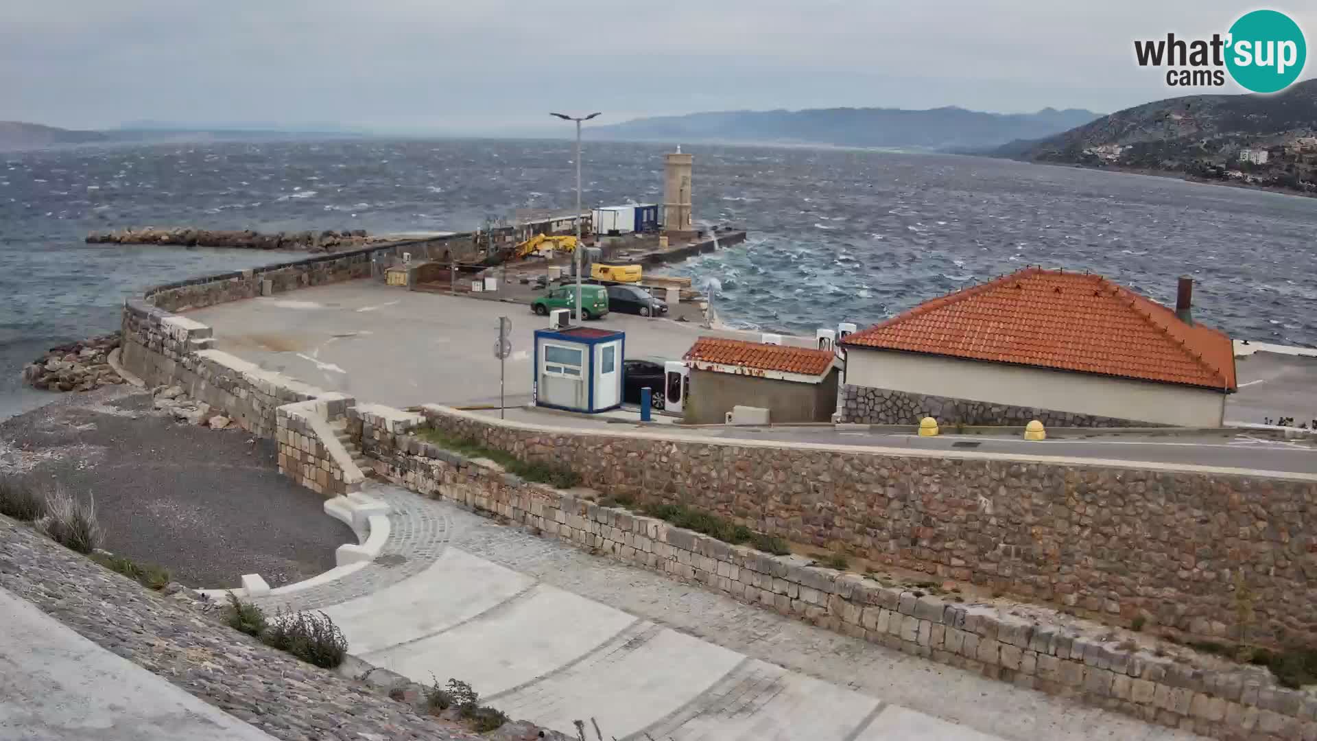 Webcam Porto di Segna – Frangiflutti e Faro in diretta