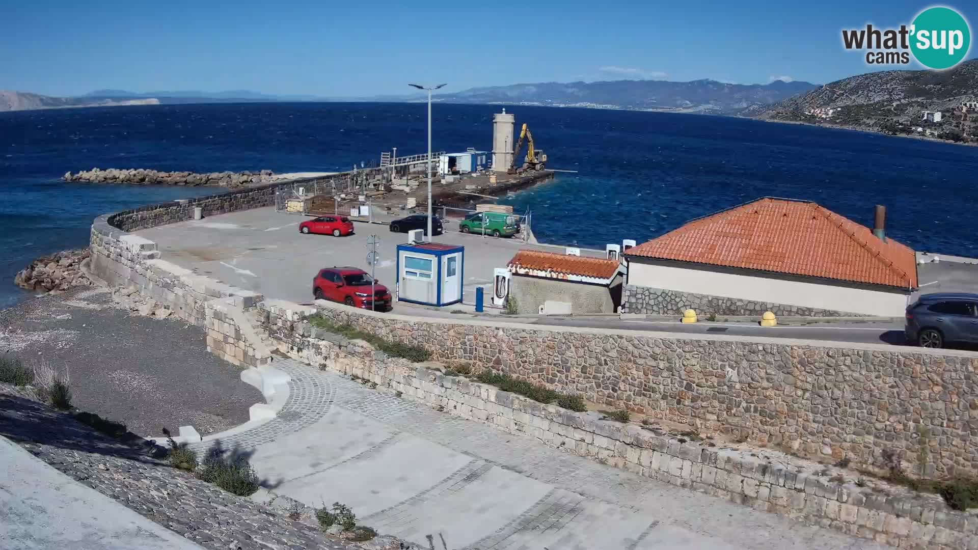 Web kamera Senj luka – Lukobran i svjetionik uživo