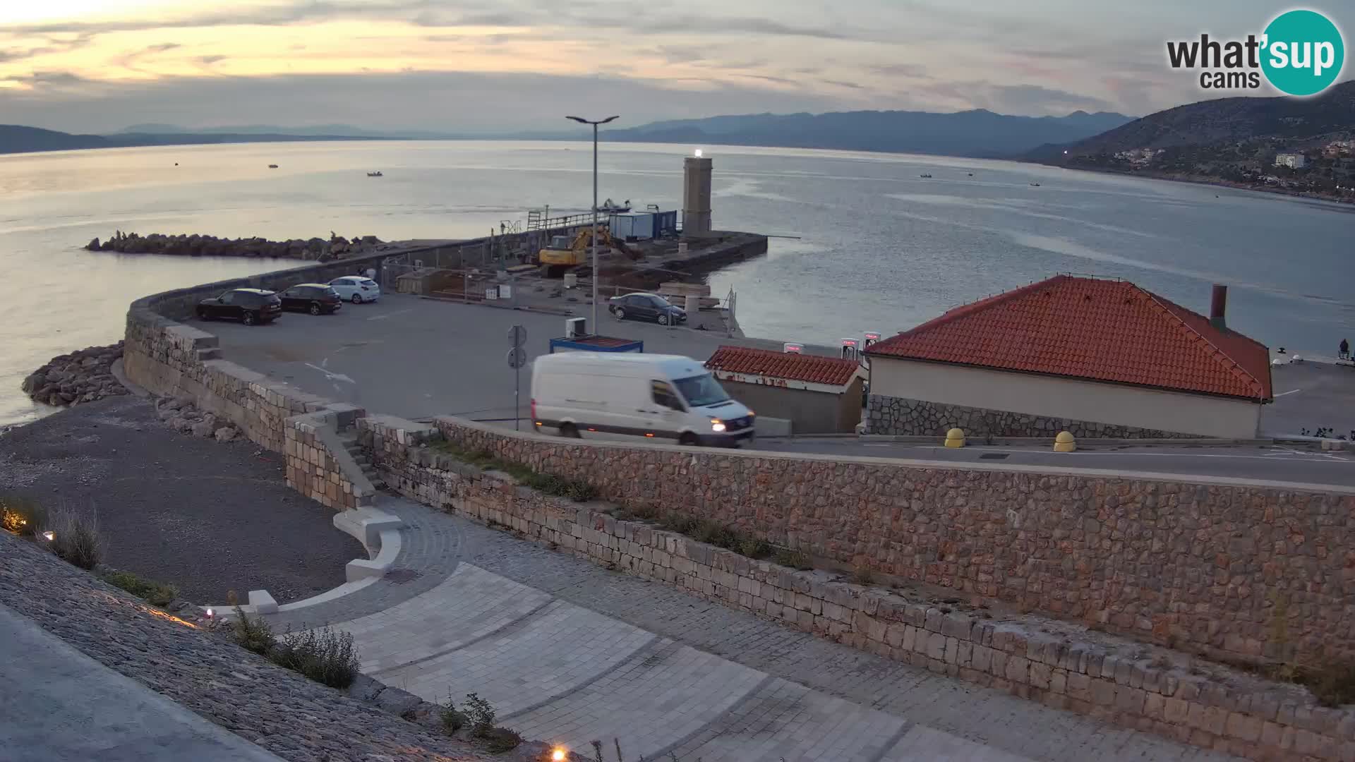 Senj Harbour Webcam – Breakwater & Lighthouse Live View