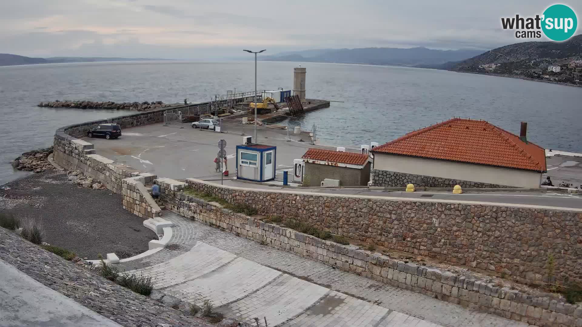 Webcam Porto di Segna – Frangiflutti e Faro in diretta