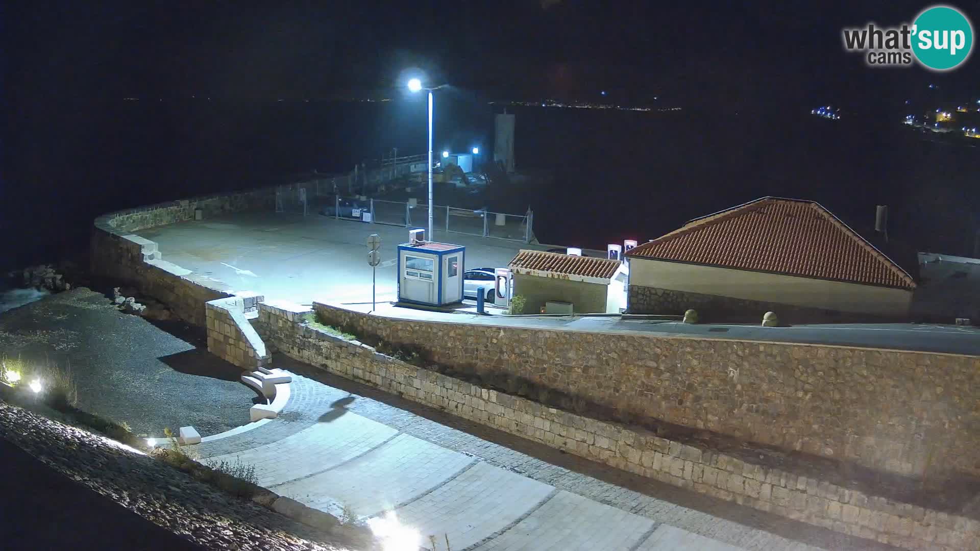 Webcam port de Senj – Vue sur la jetée et le phare