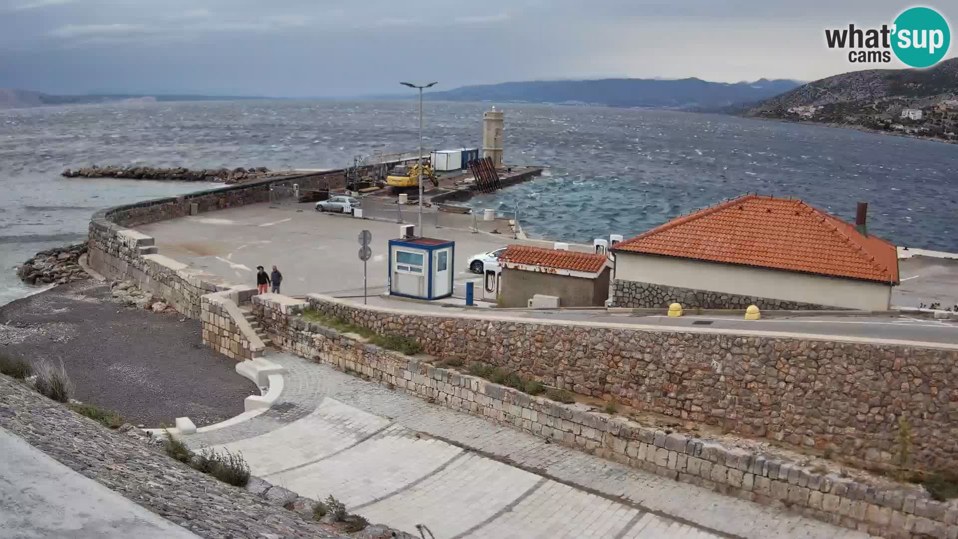 Webcam Porto di Segna – Frangiflutti e Faro in diretta