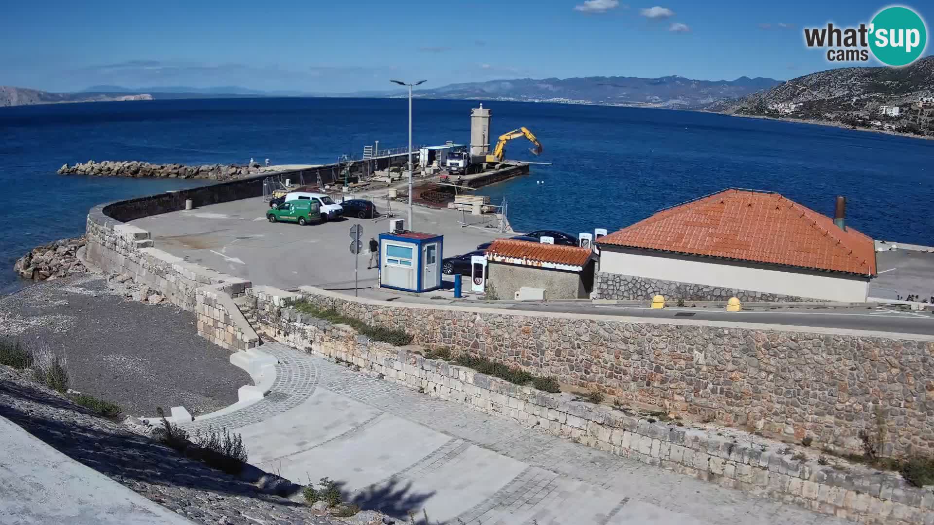Senj Hafen Webcam – Wellenbrecher & Leuchtturm Liveblick