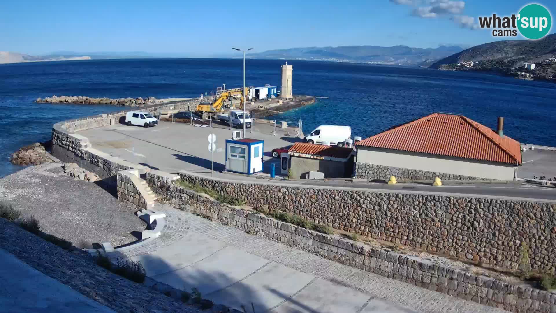 Senj Hafen Webcam – Wellenbrecher & Leuchtturm Liveblick