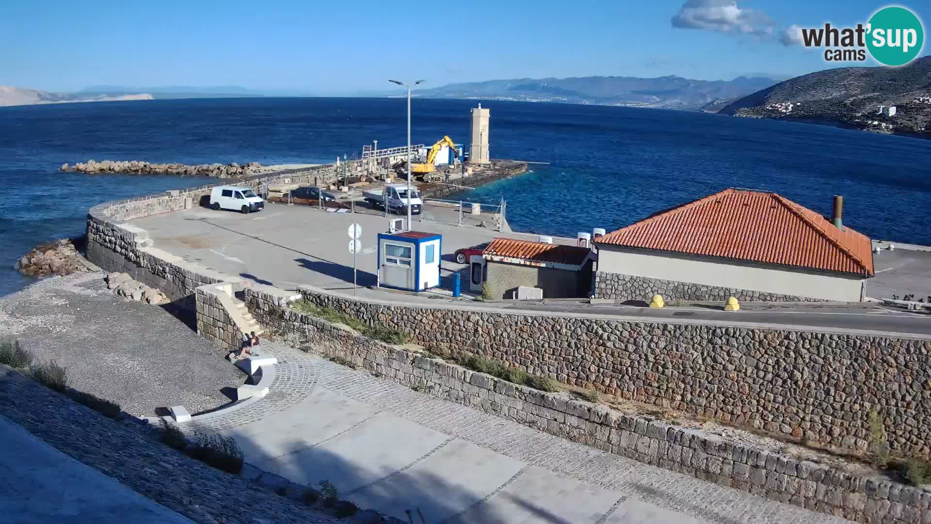 Senj Hafen Webcam – Wellenbrecher & Leuchtturm Liveblick