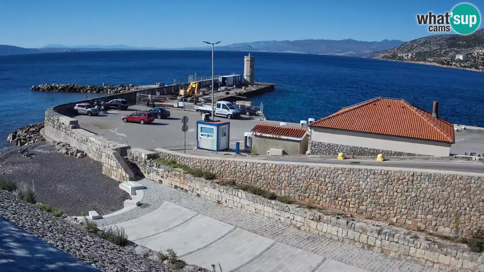 Webcam Porto di Segna – Frangiflutti e Faro in diretta