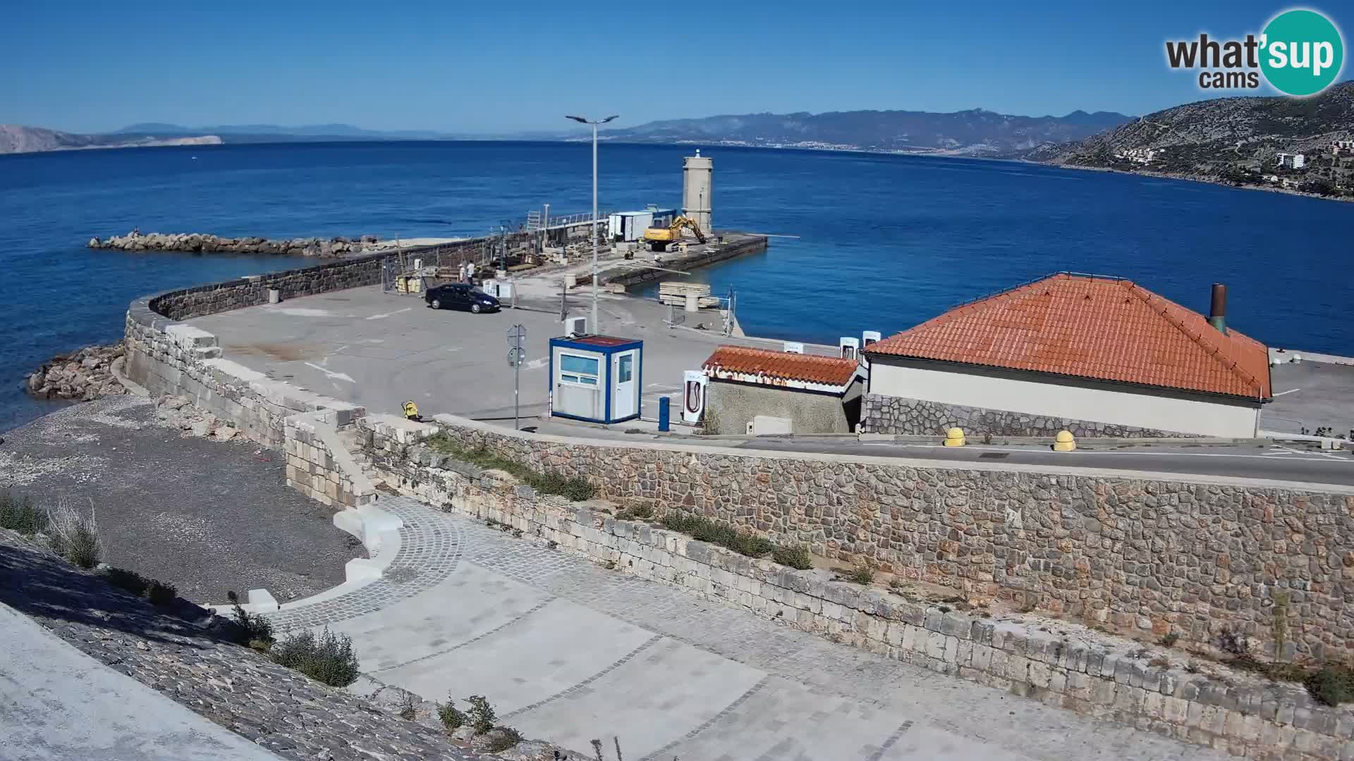 Webcam puerto de Senj – Rompeolas y faro en directo
