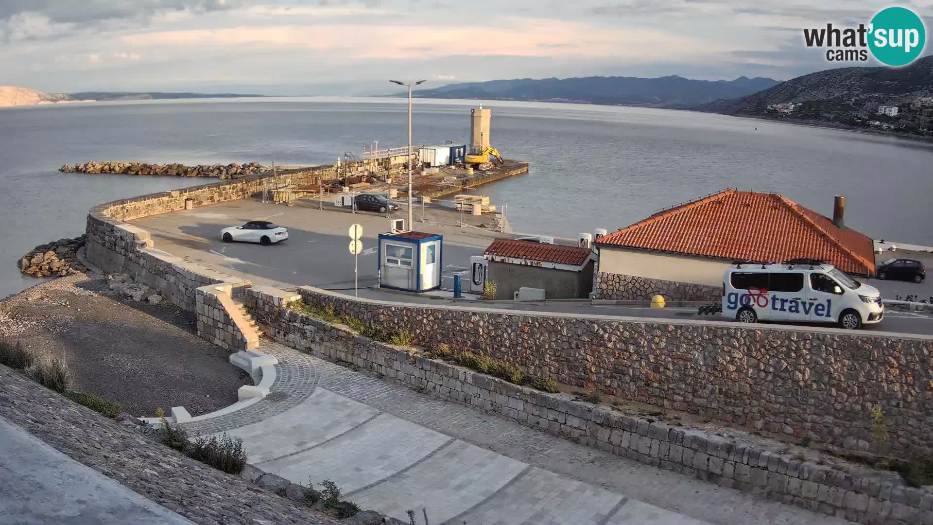 Senj Harbour Webcam – Breakwater & Lighthouse Live View