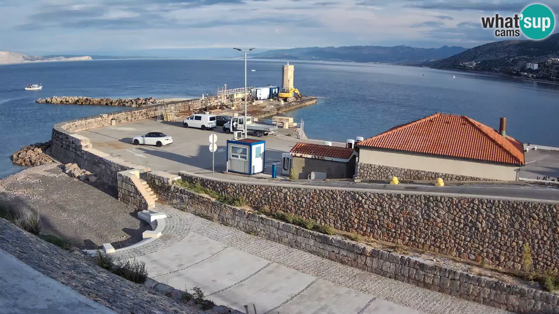 Senj Harbour Webcam – Breakwater & Lighthouse Live View