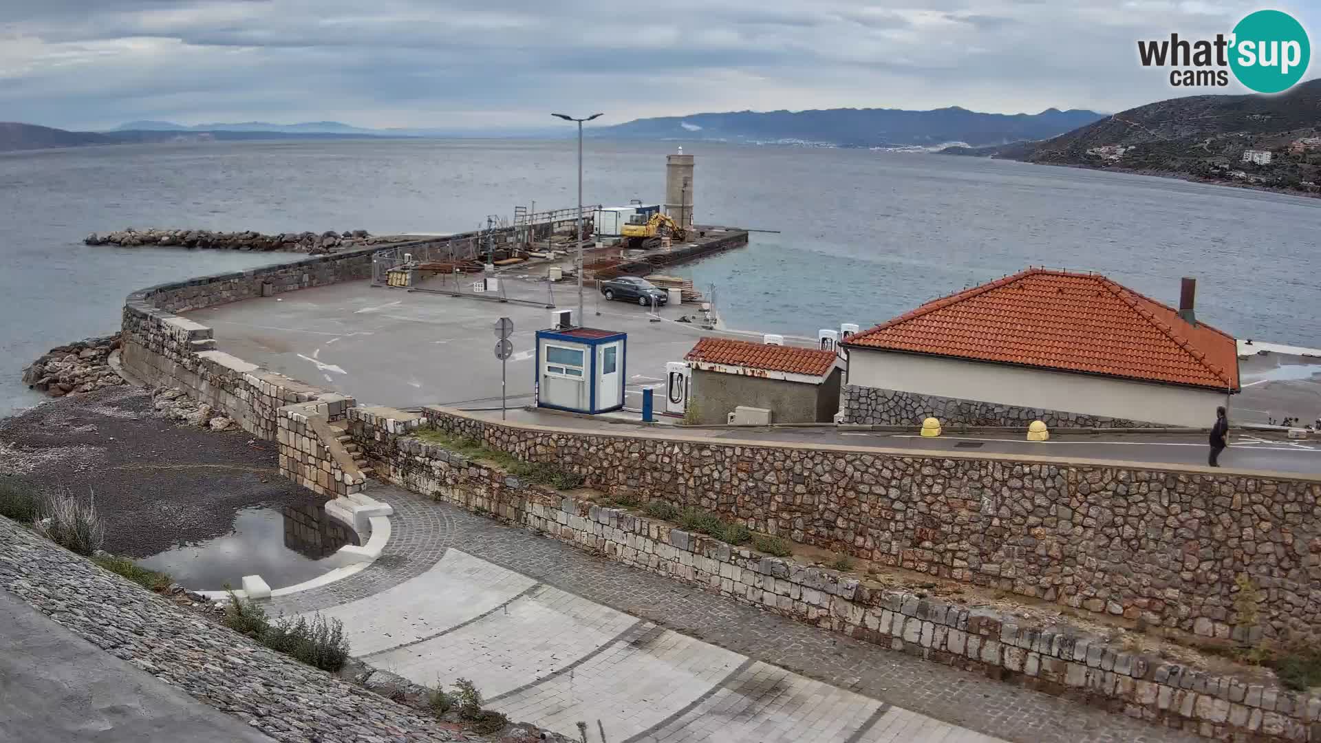 Webcam Porto di Segna – Frangiflutti e Faro in diretta