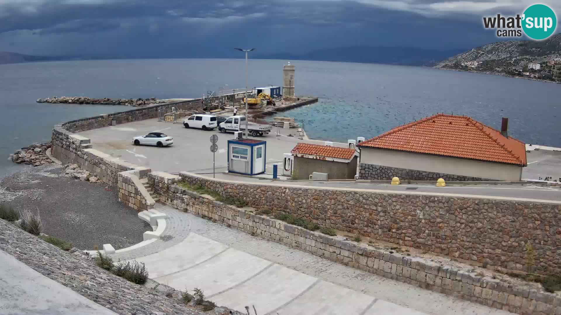 Webcam Porto di Segna – Frangiflutti e Faro in diretta