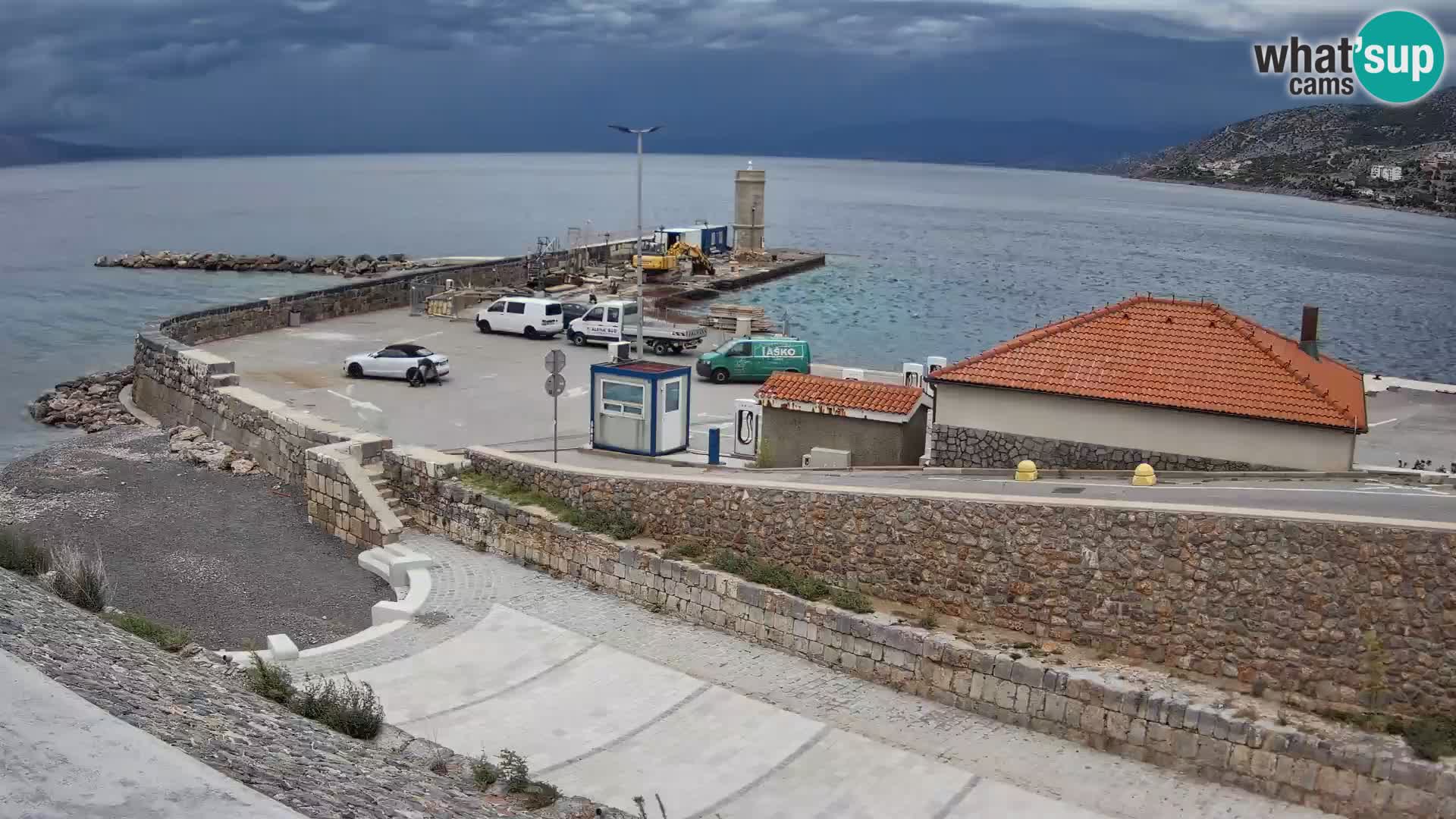Webcam Porto di Segna – Frangiflutti e Faro in diretta
