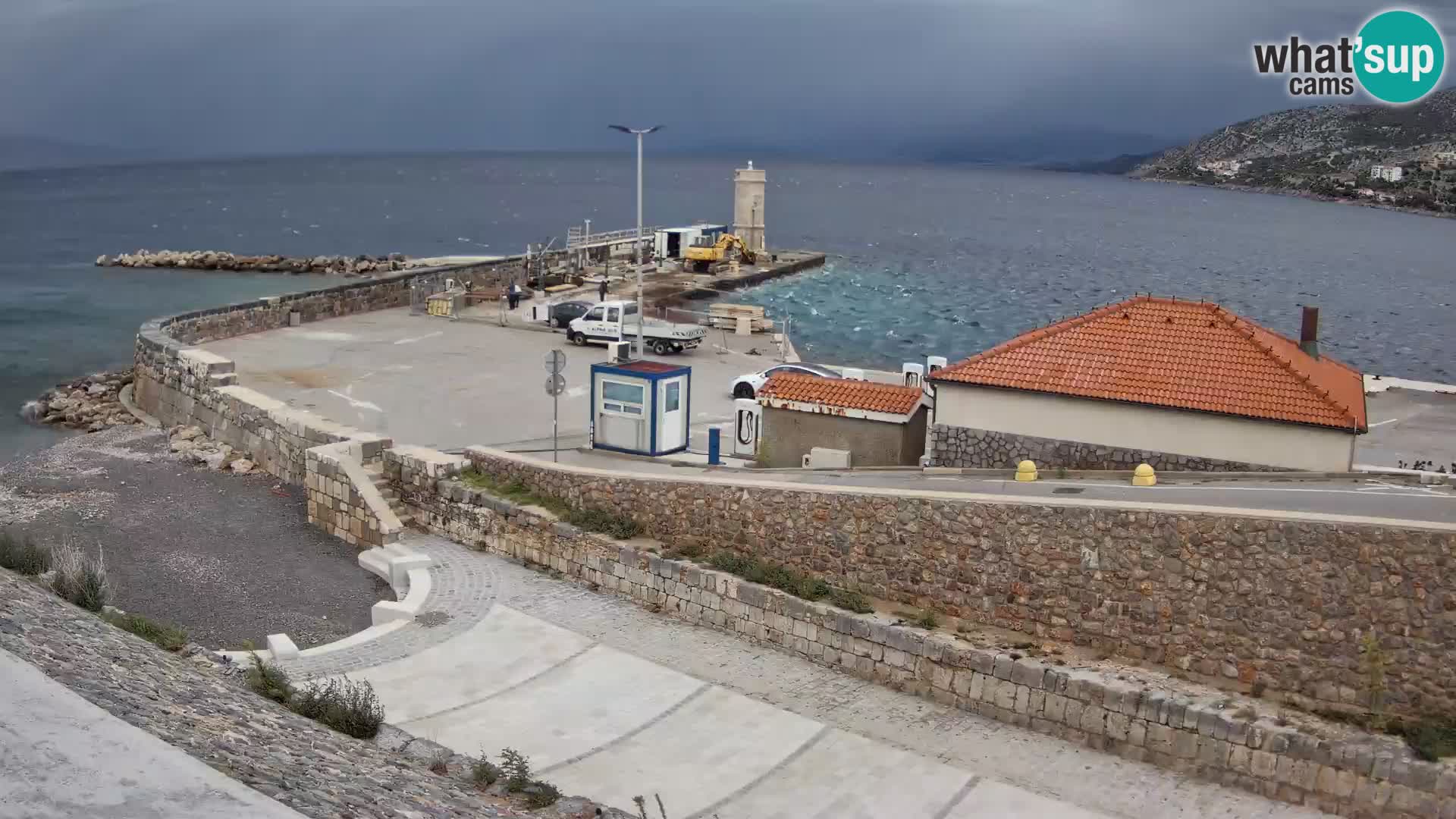 Webcam Porto di Segna – Frangiflutti e Faro in diretta
