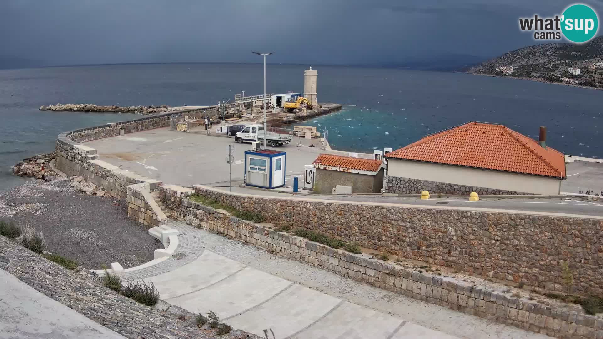 Senj Hafen Webcam – Wellenbrecher & Leuchtturm Liveblick