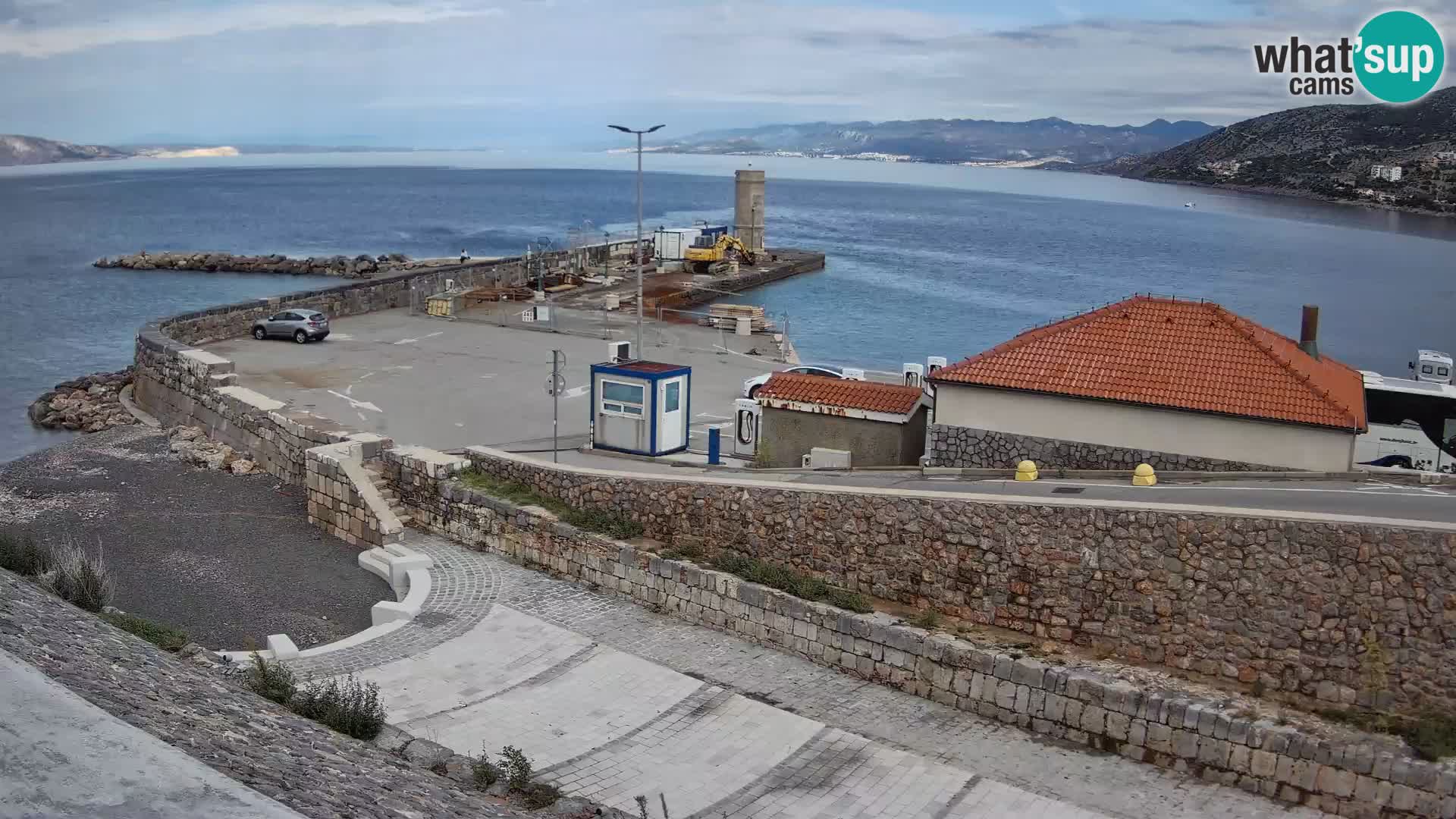 Senj Hafen Webcam – Wellenbrecher & Leuchtturm Liveblick
