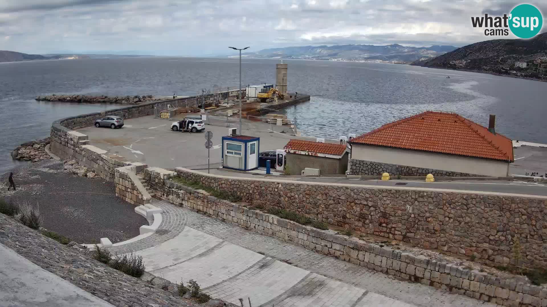 Senj Hafen Webcam – Wellenbrecher & Leuchtturm Liveblick