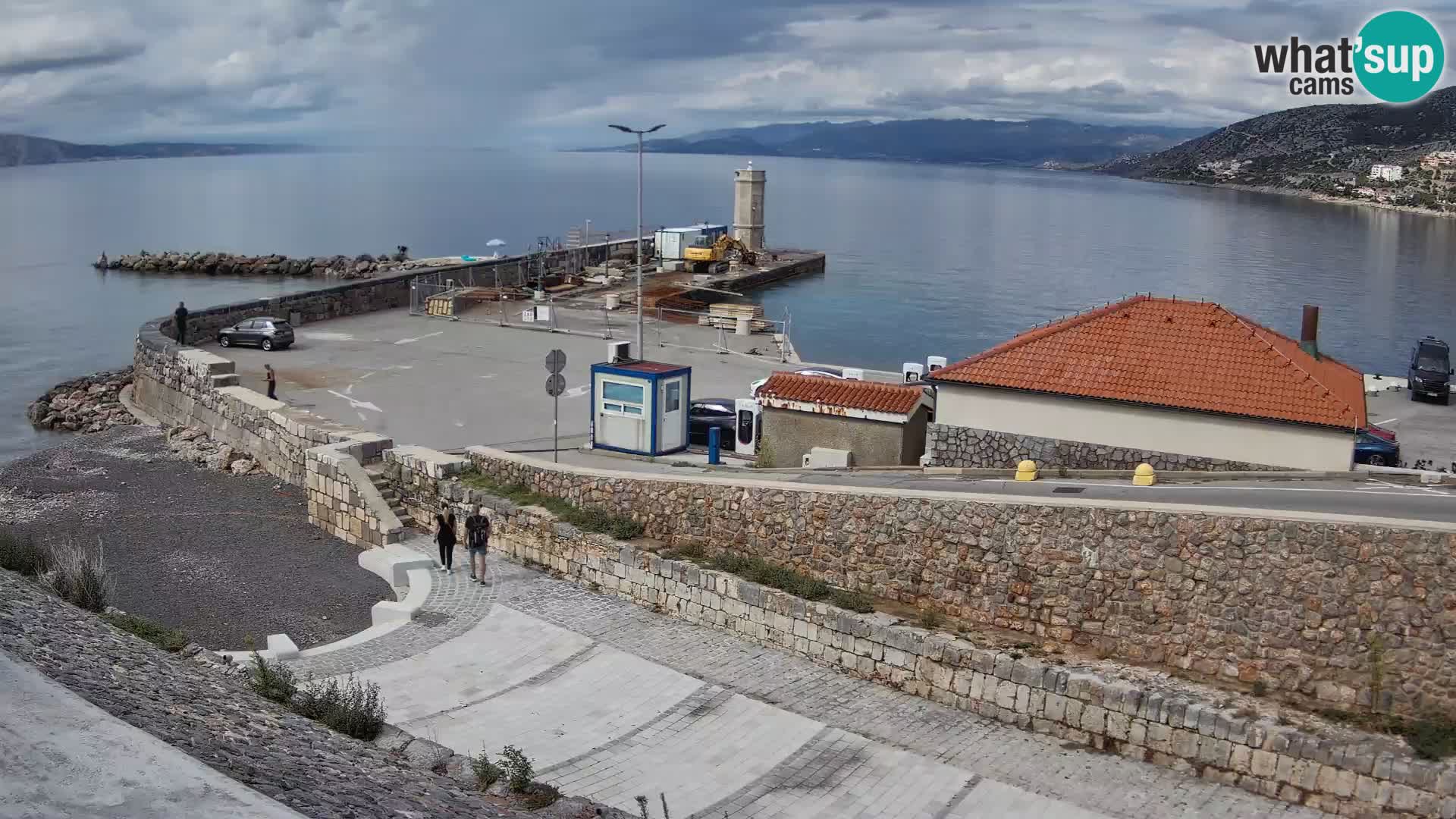 Webcam puerto de Senj – Rompeolas y faro en directo