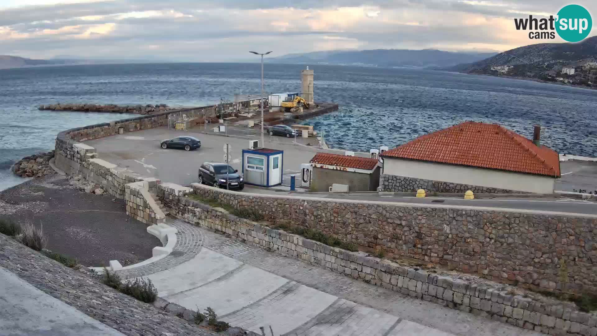 Senj Harbour Webcam – Breakwater & Lighthouse Live View