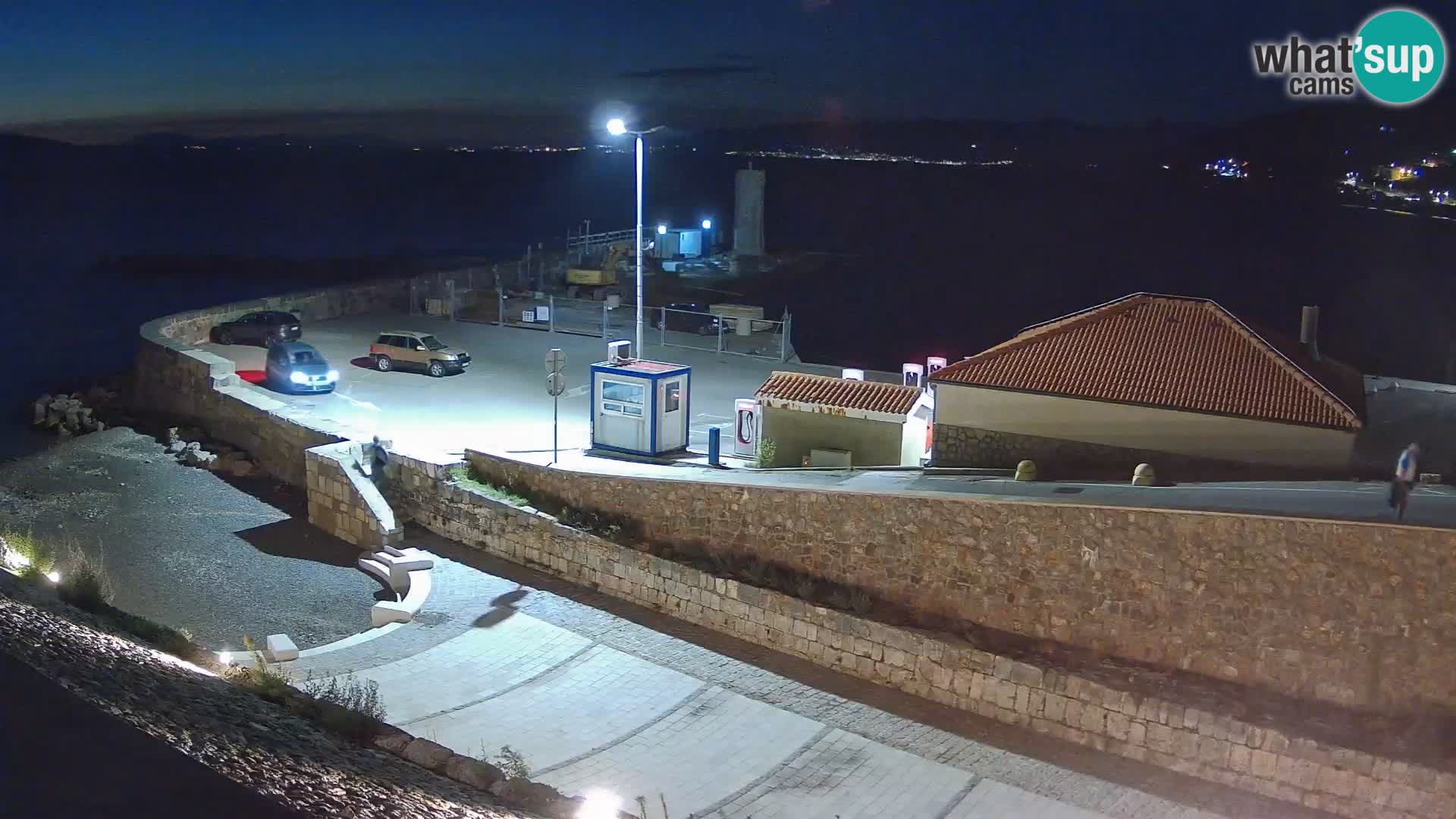 Webcam port de Senj – Vue sur la jetée et le phare
