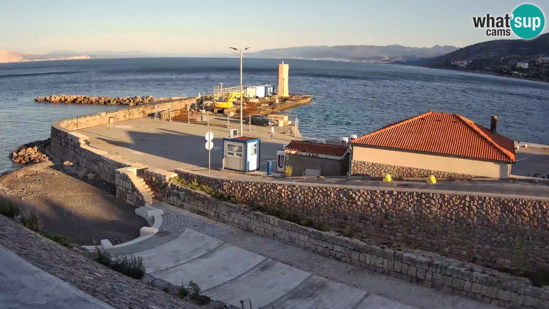 Senj Harbour Webcam – Breakwater & Lighthouse Live View