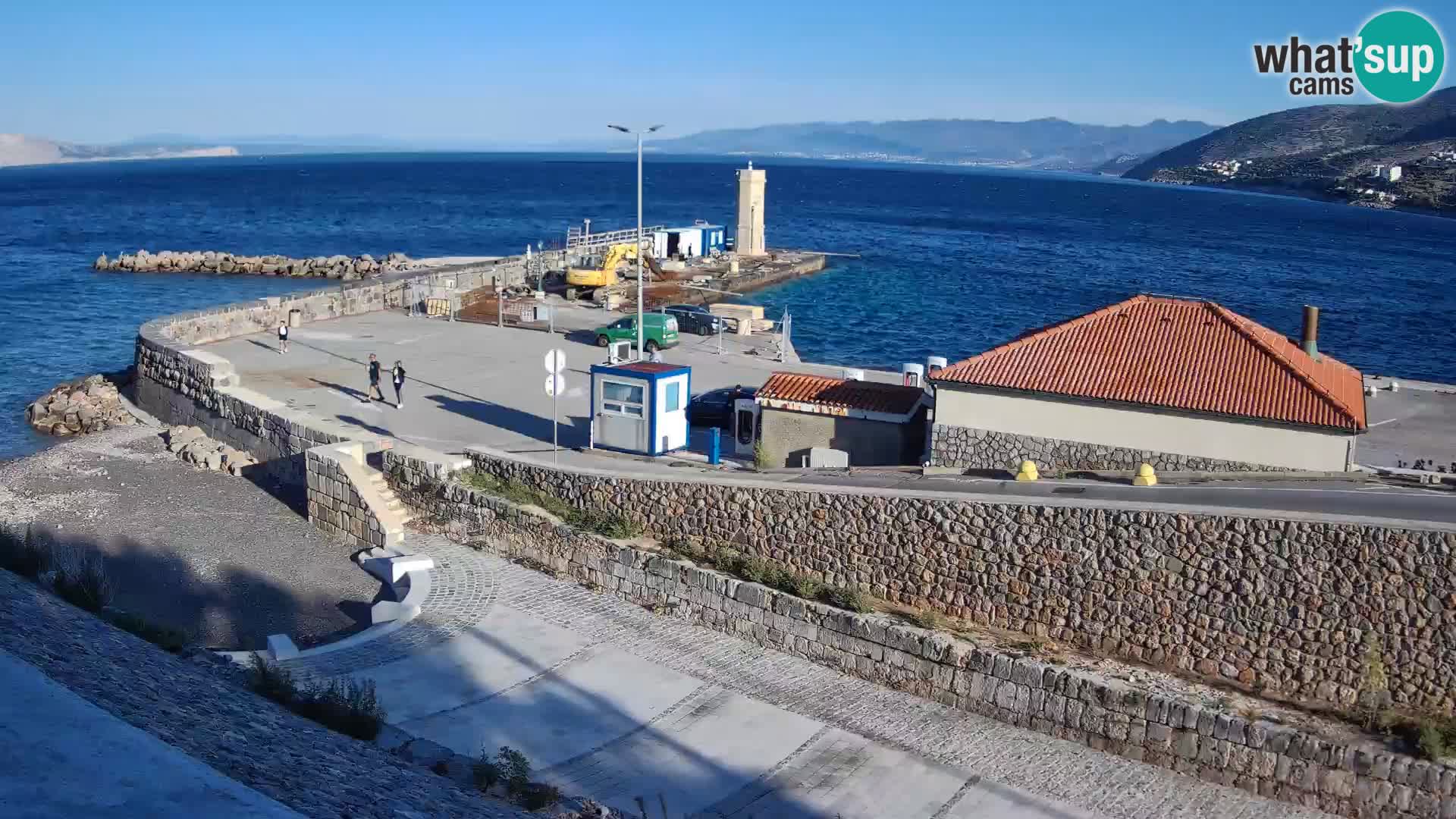 Webcam Porto di Segna – Frangiflutti e Faro in diretta