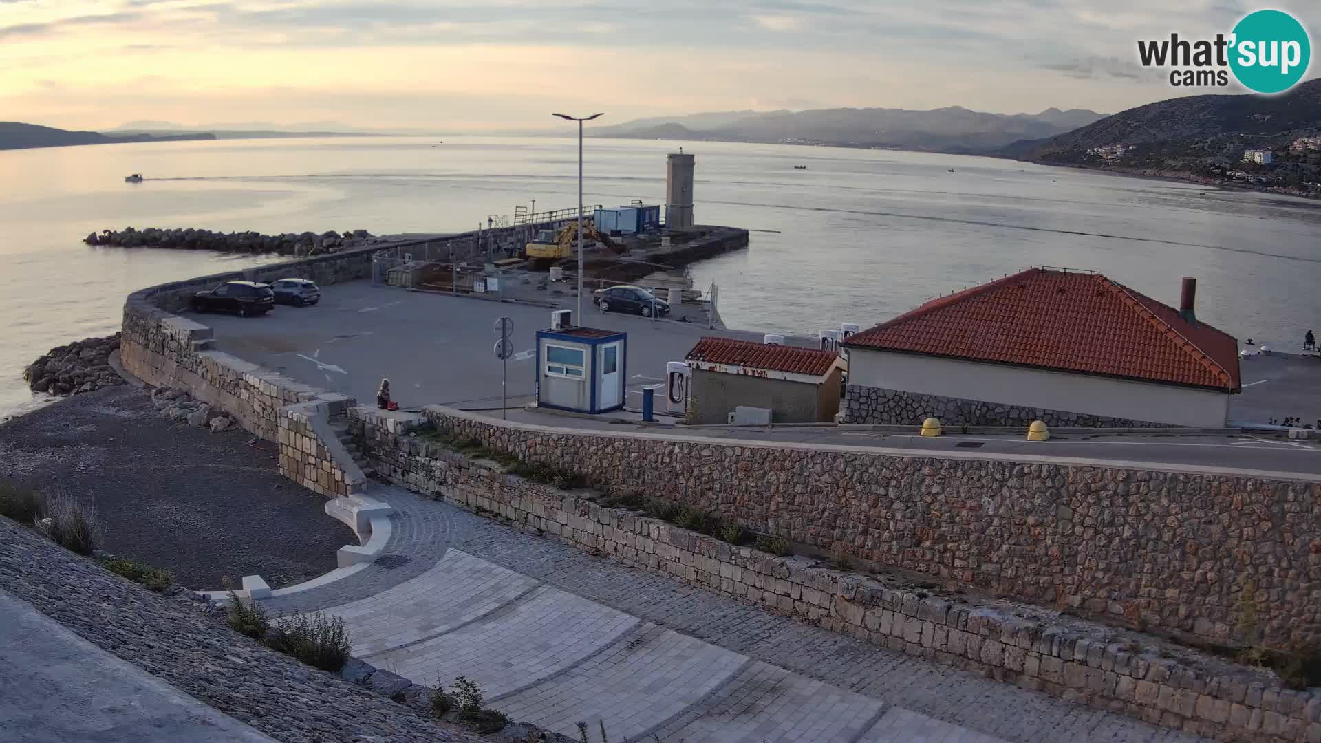 Senj Hafen Webcam – Wellenbrecher & Leuchtturm Liveblick
