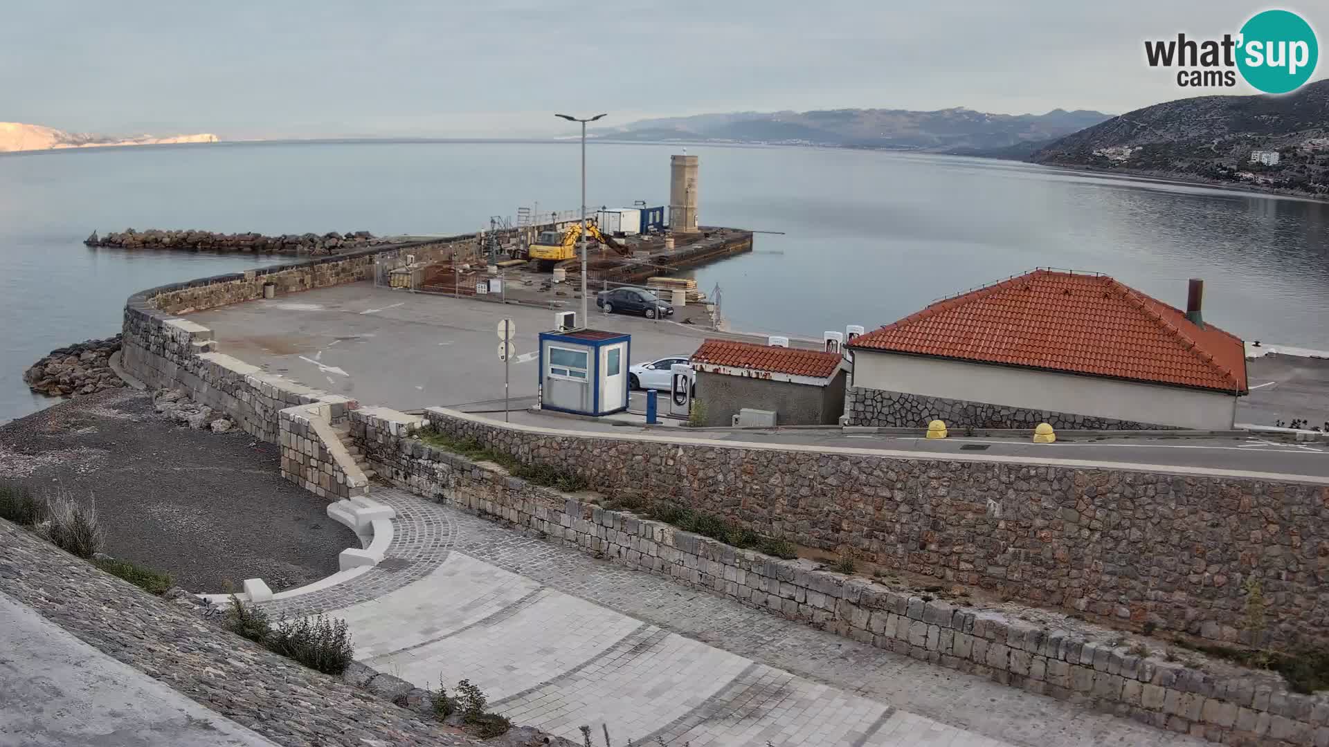 Senj Harbour Webcam – Breakwater & Lighthouse Live View