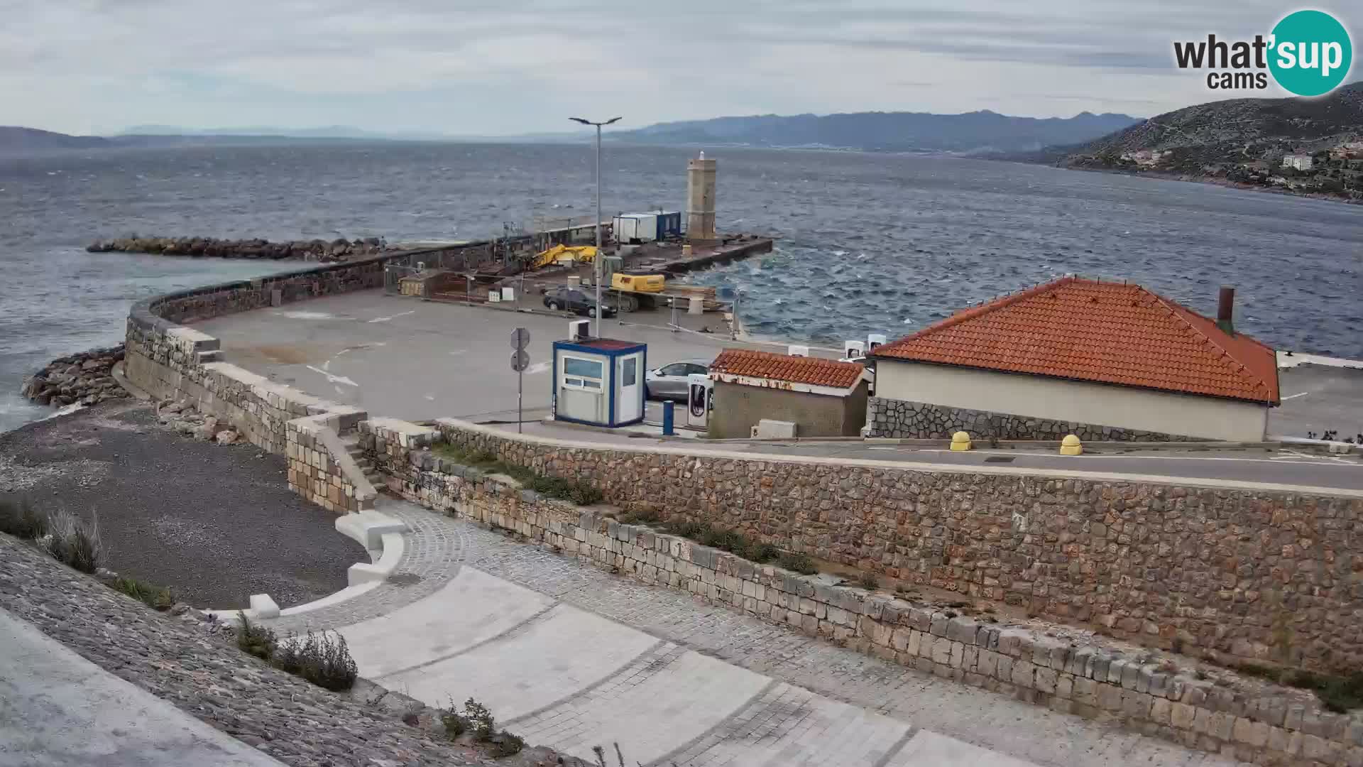 Webcam puerto de Senj – Rompeolas y faro en directo