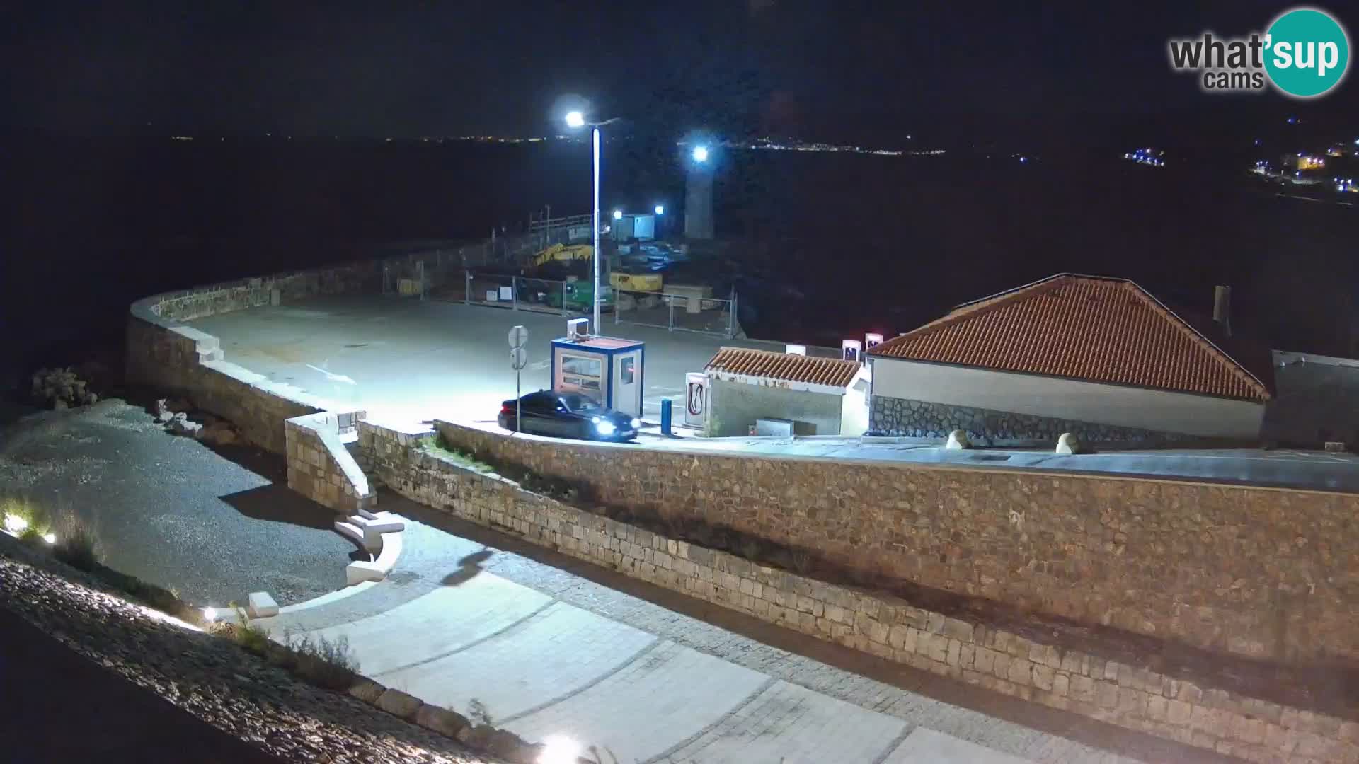 Webcam puerto de Senj – Rompeolas y faro en directo