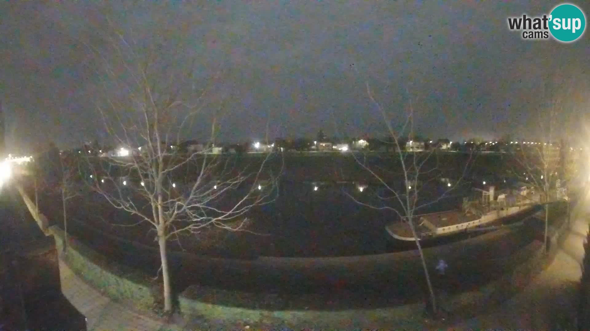 Sisak live webcam pogled na reku Kolpu