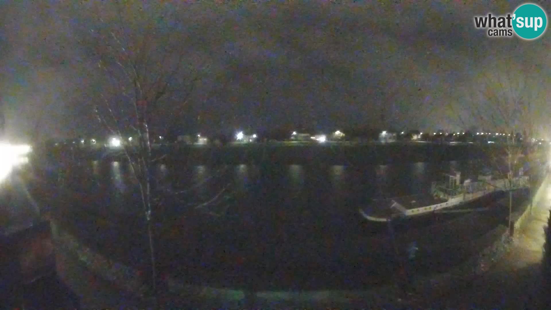 Sisak webcam en vivo Kolpa river view – Croacia