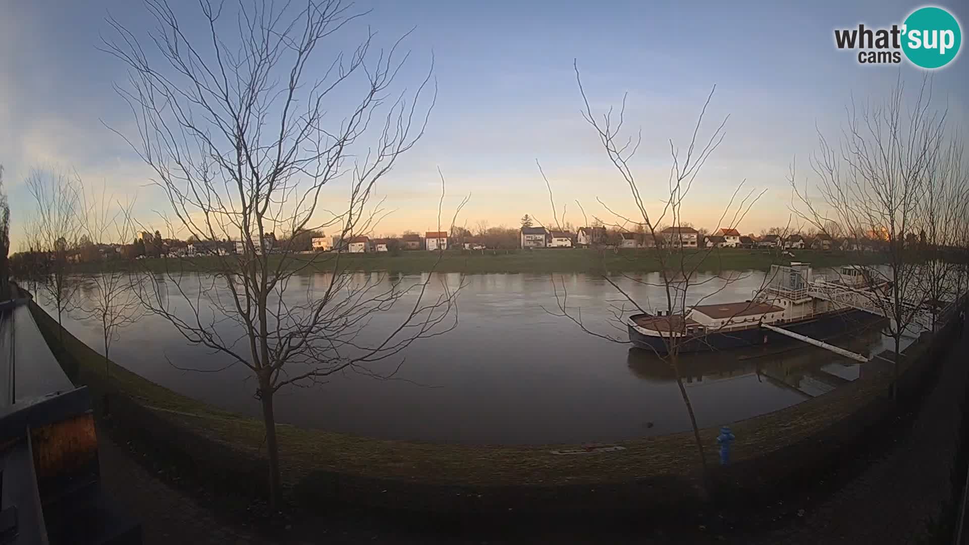 Sisak webcam en vivo Kolpa river view – Croacia