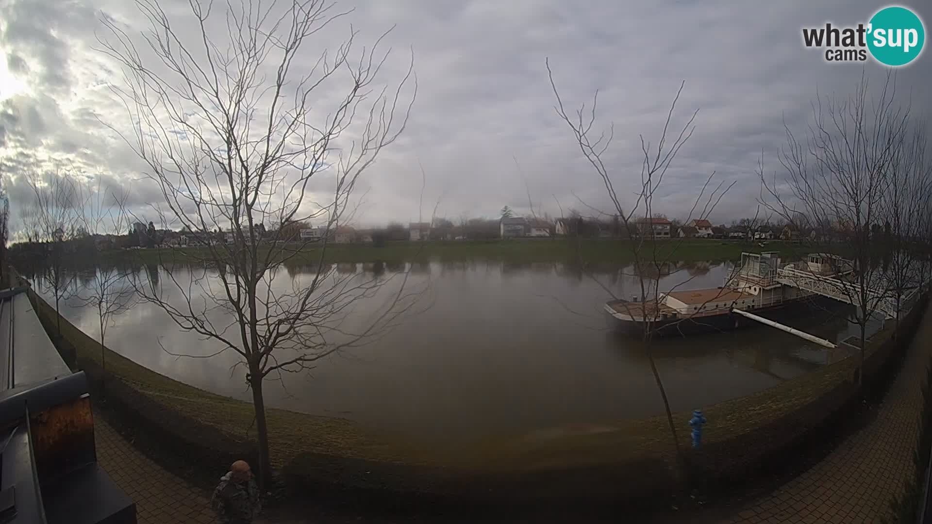 Sisak webcam en vivo Kolpa river view – Croacia