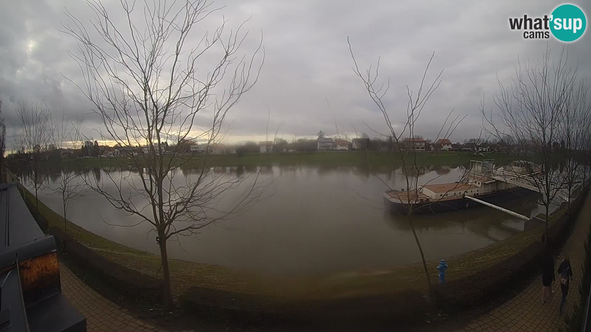 Sisak webcam en vivo Kolpa river view – Croacia