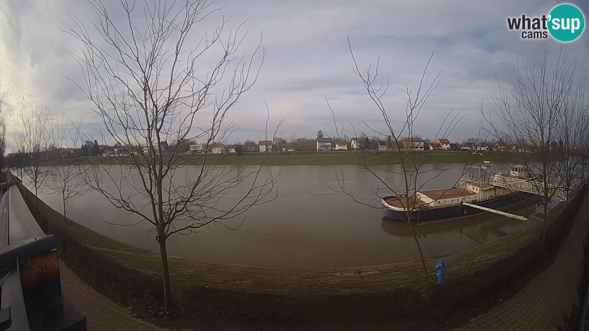 Sisak webcam en direct – vue sur la rivière Kolpa – Croatie