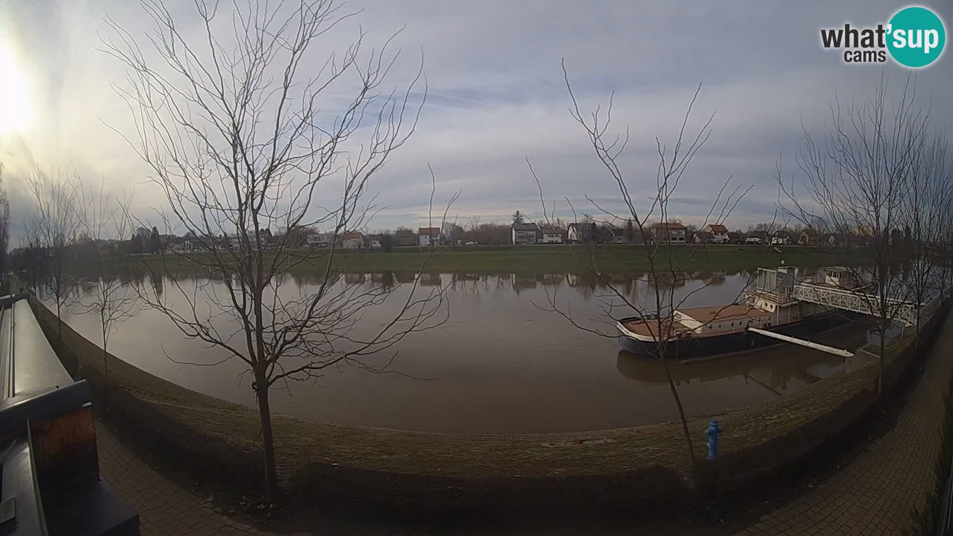 Sisak webcam en direct – vue sur la rivière Kolpa – Croatie