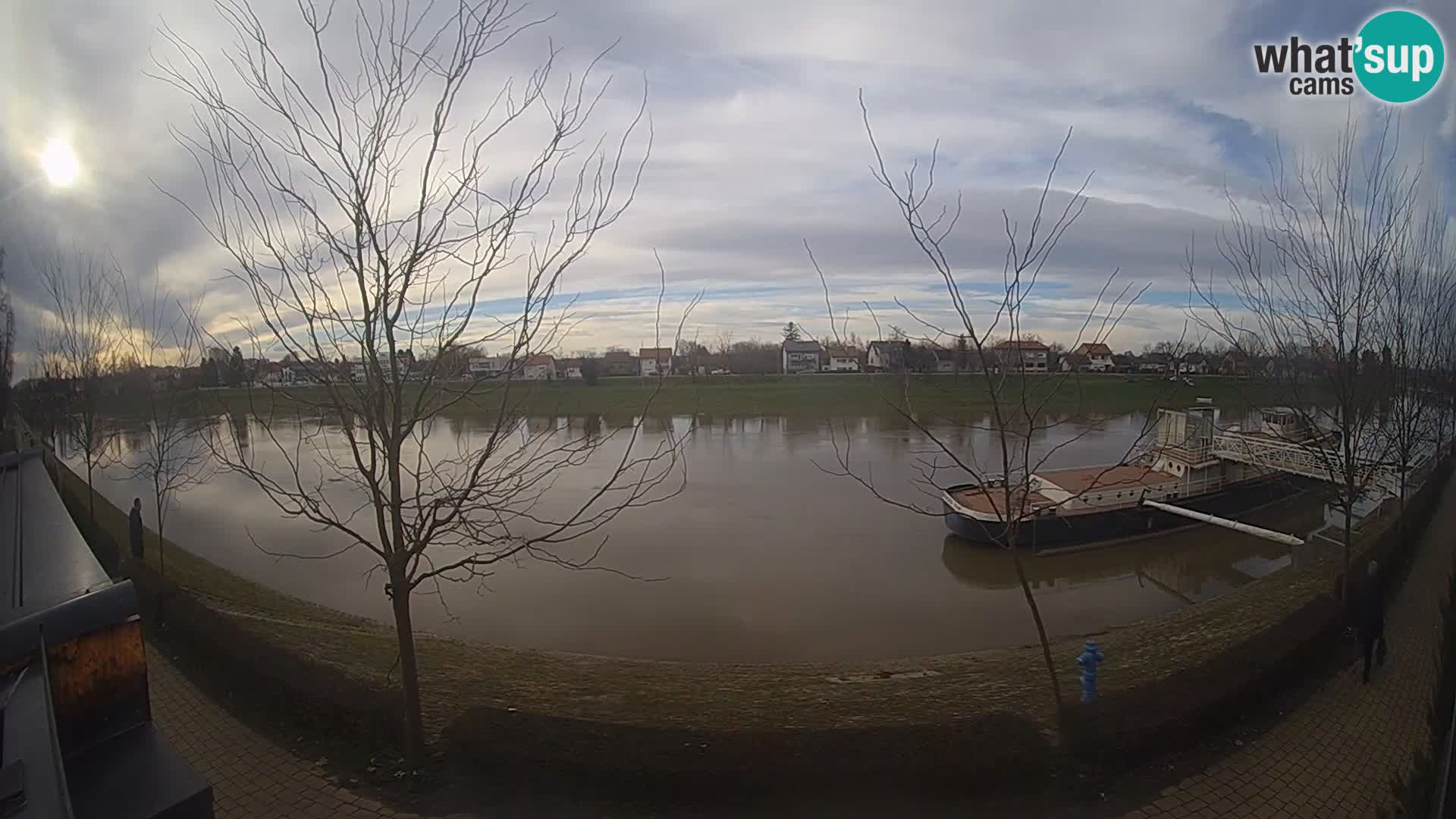 Sisak live webcam Kolpa river view – Croatia